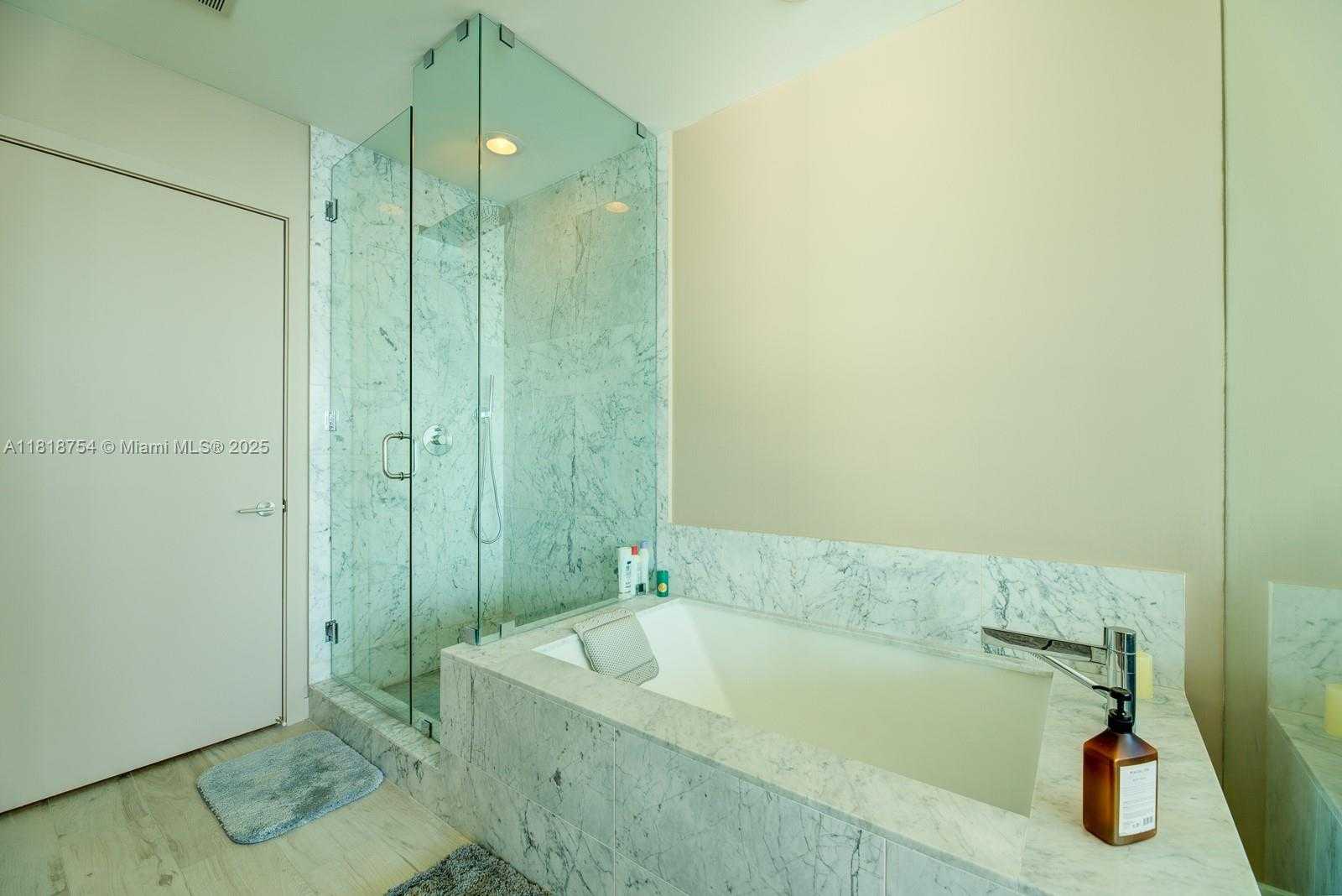 Small Image of 480 NORTH EAST 31 ST #2601, Miami Number 16