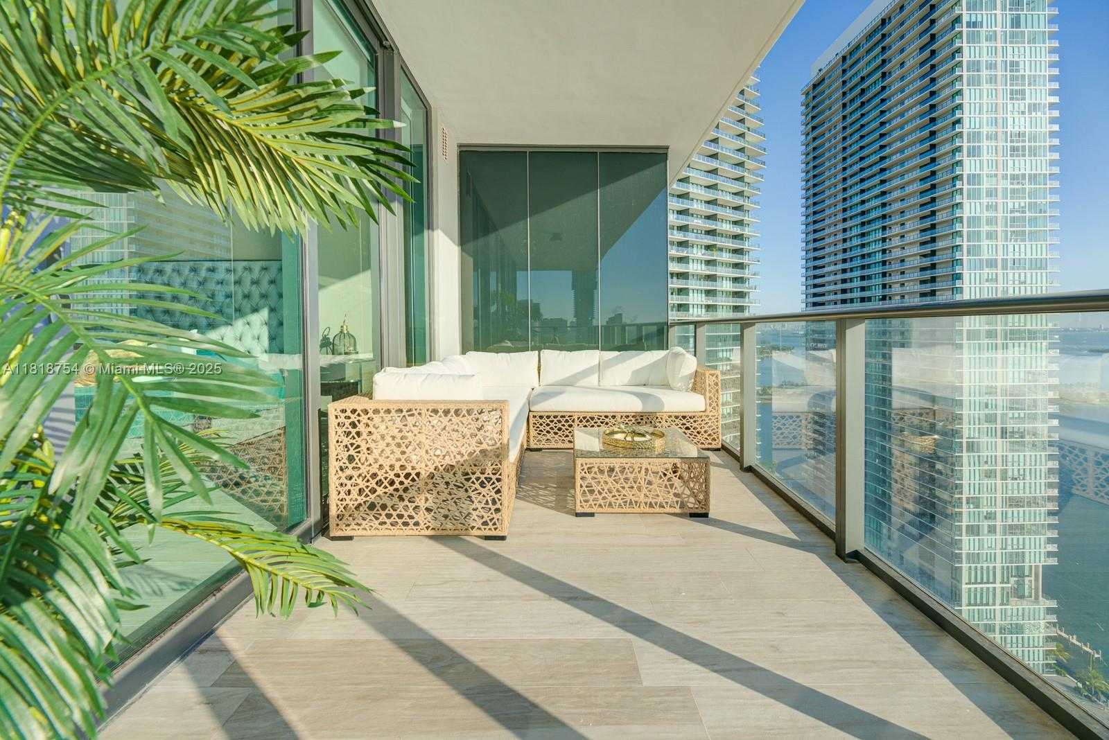 Small Image of 480 NORTH EAST 31 ST #2601, Miami Number 17