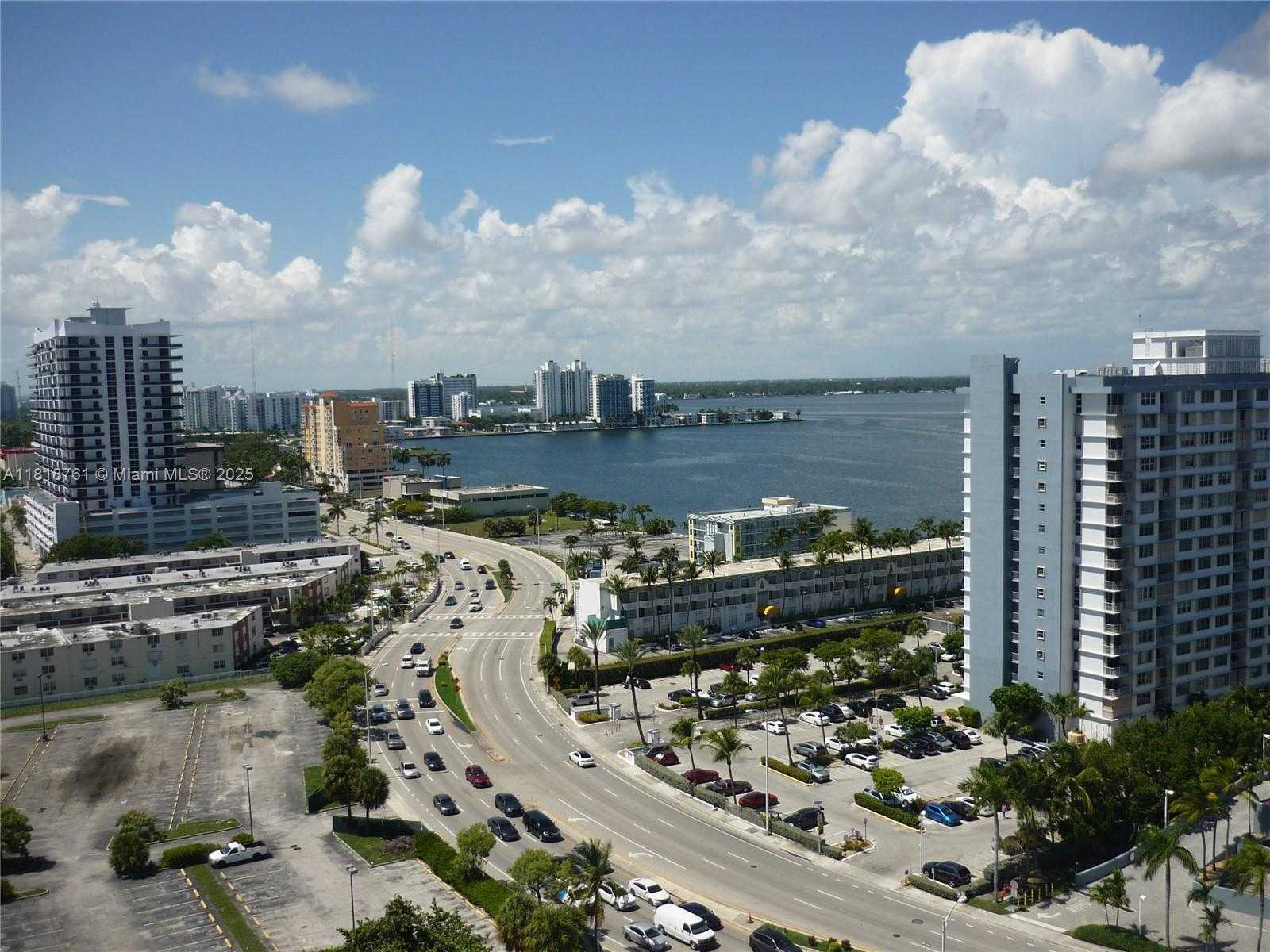 Small Image of 7601 EAST TREASURE DR #1901, North Bay Village Number 13