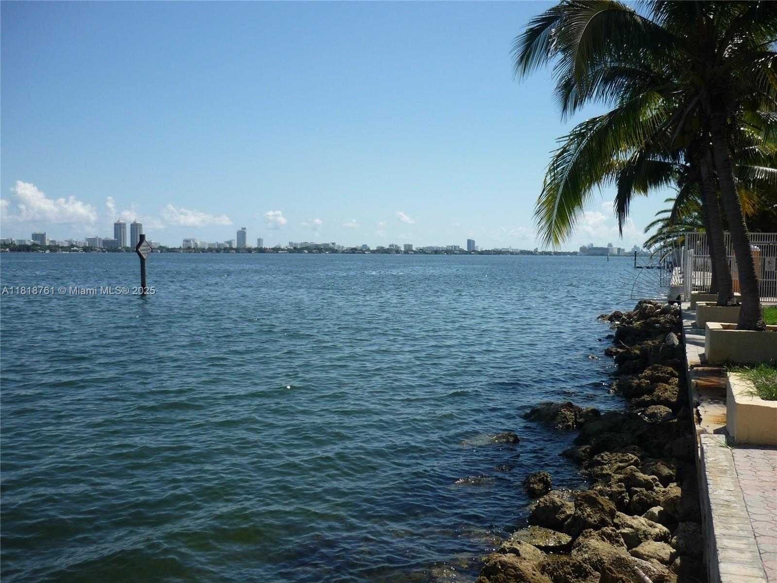 Small Image of 7601 EAST TREASURE DR #1901, North Bay Village Number 20
