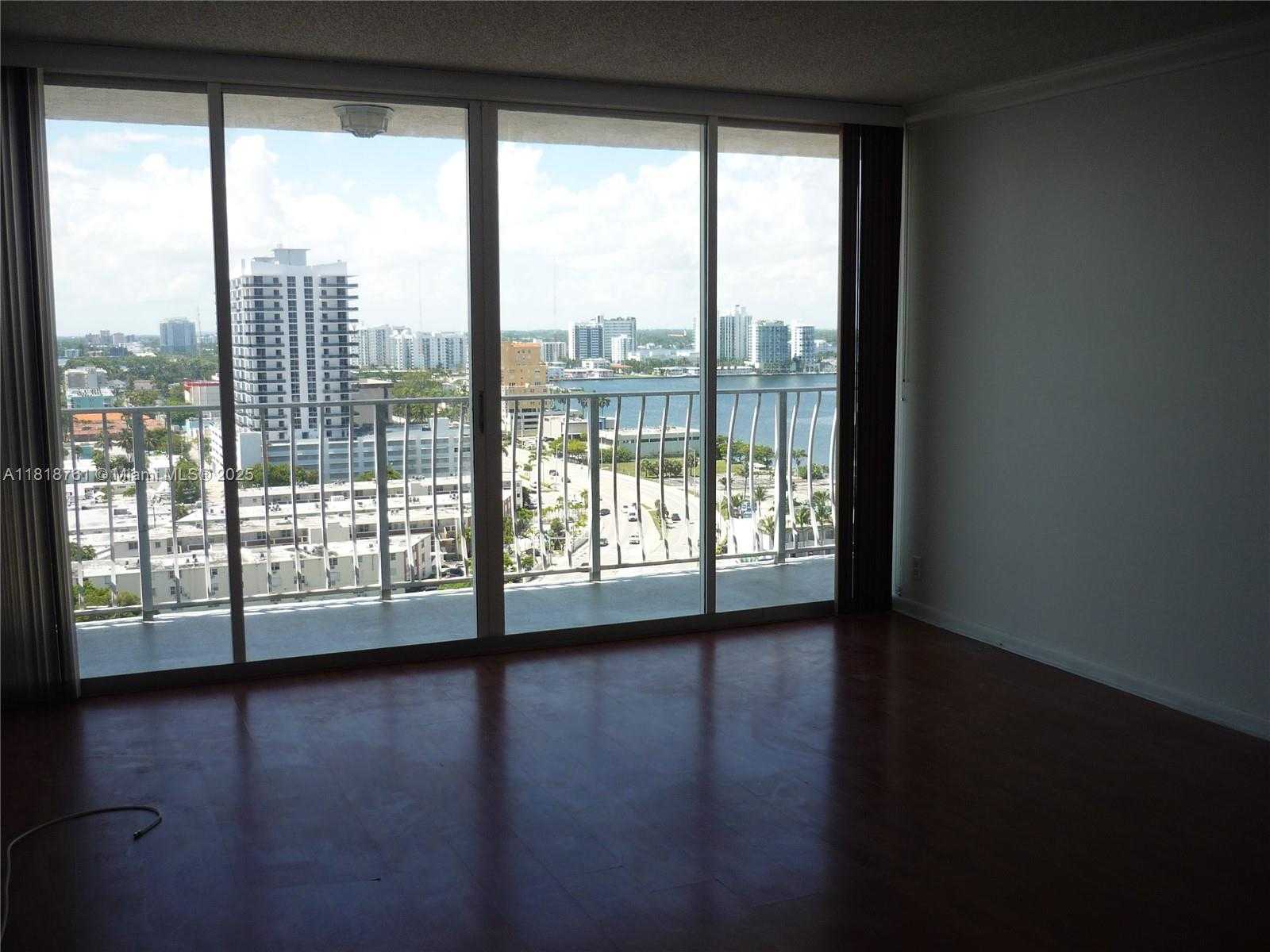 Small Image of 7601 EAST TREASURE DR #1901, North Bay Village Number 4
