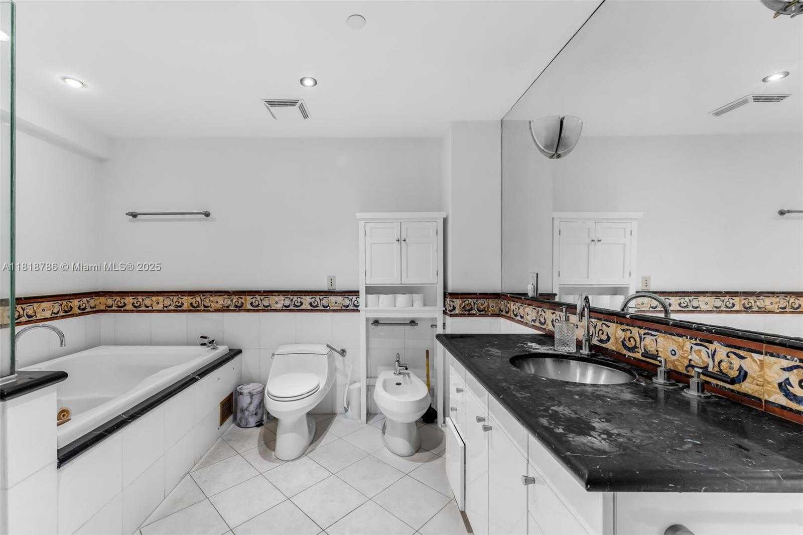 Small Image of 520 WEST AVE #604, Miami Beach Number 14
