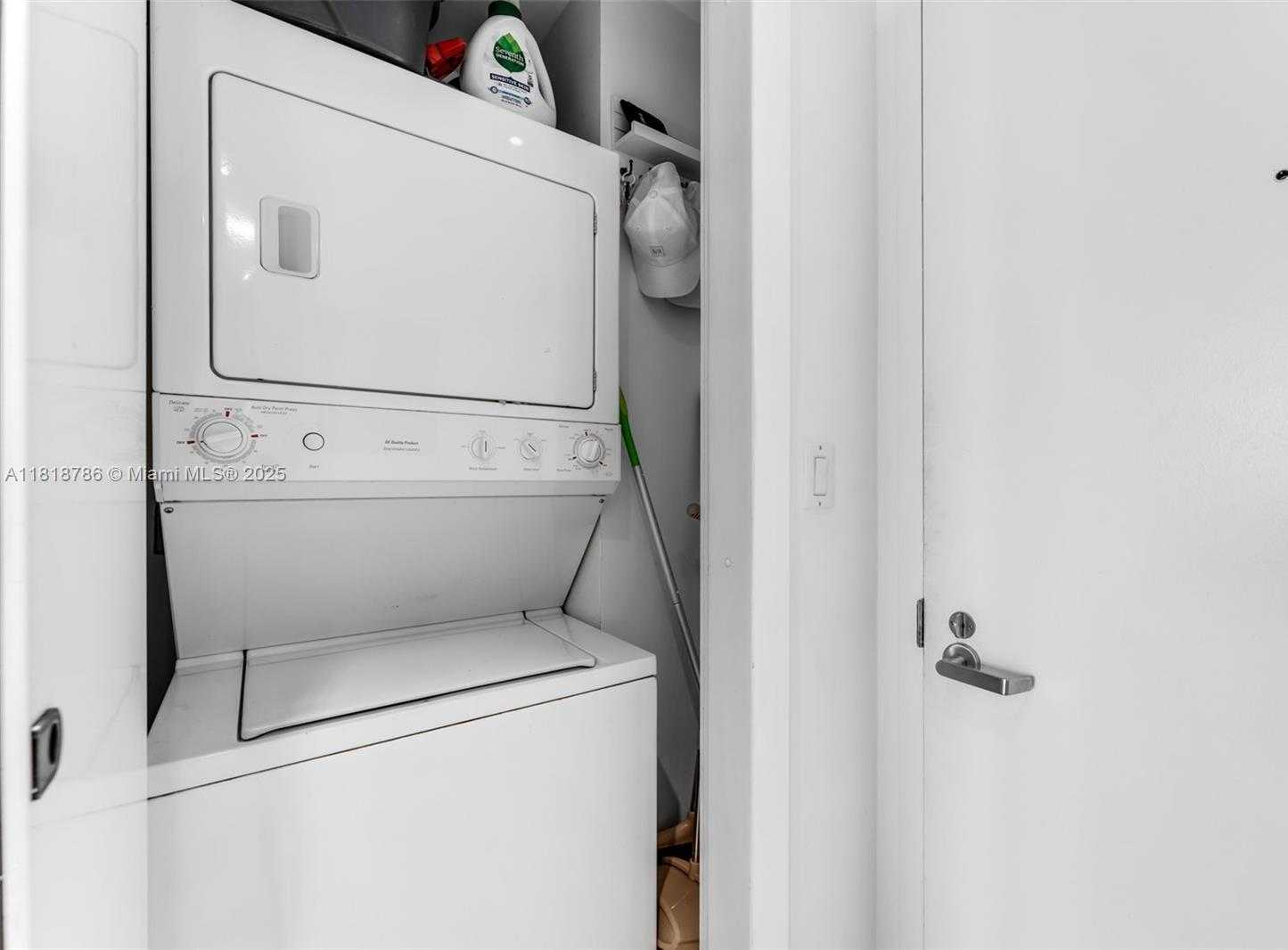 Small Image of 520 WEST AVE #604, Miami Beach Number 17