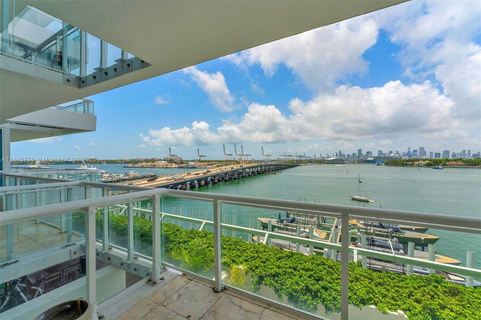 Small Image of 520 WEST AVE #604, Miami Beach Number 18