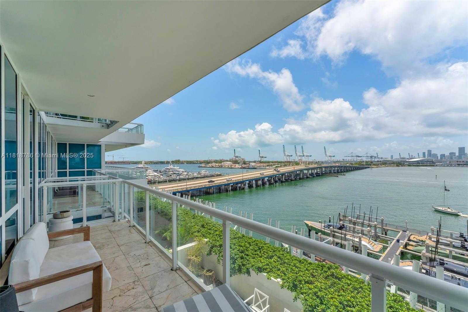 Small Image of 520 WEST AVE #604, Miami Beach Number 19