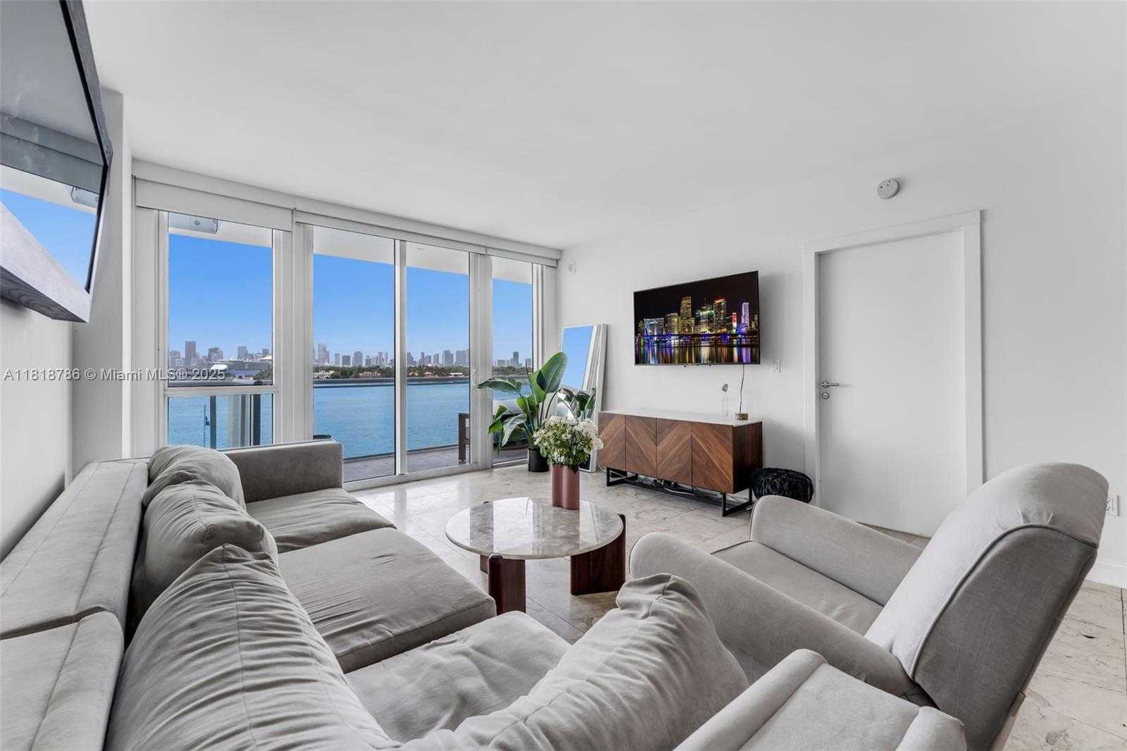 Small Image of 520 WEST AVE #604, Miami Beach Number 3