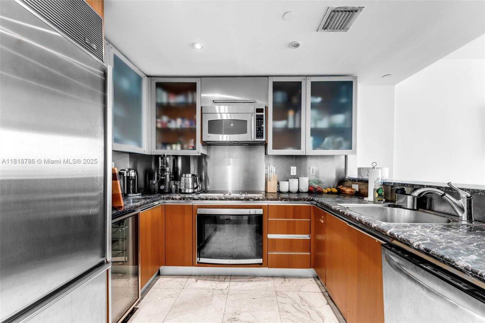 Small Image of 520 WEST AVE #604, Miami Beach Number 5