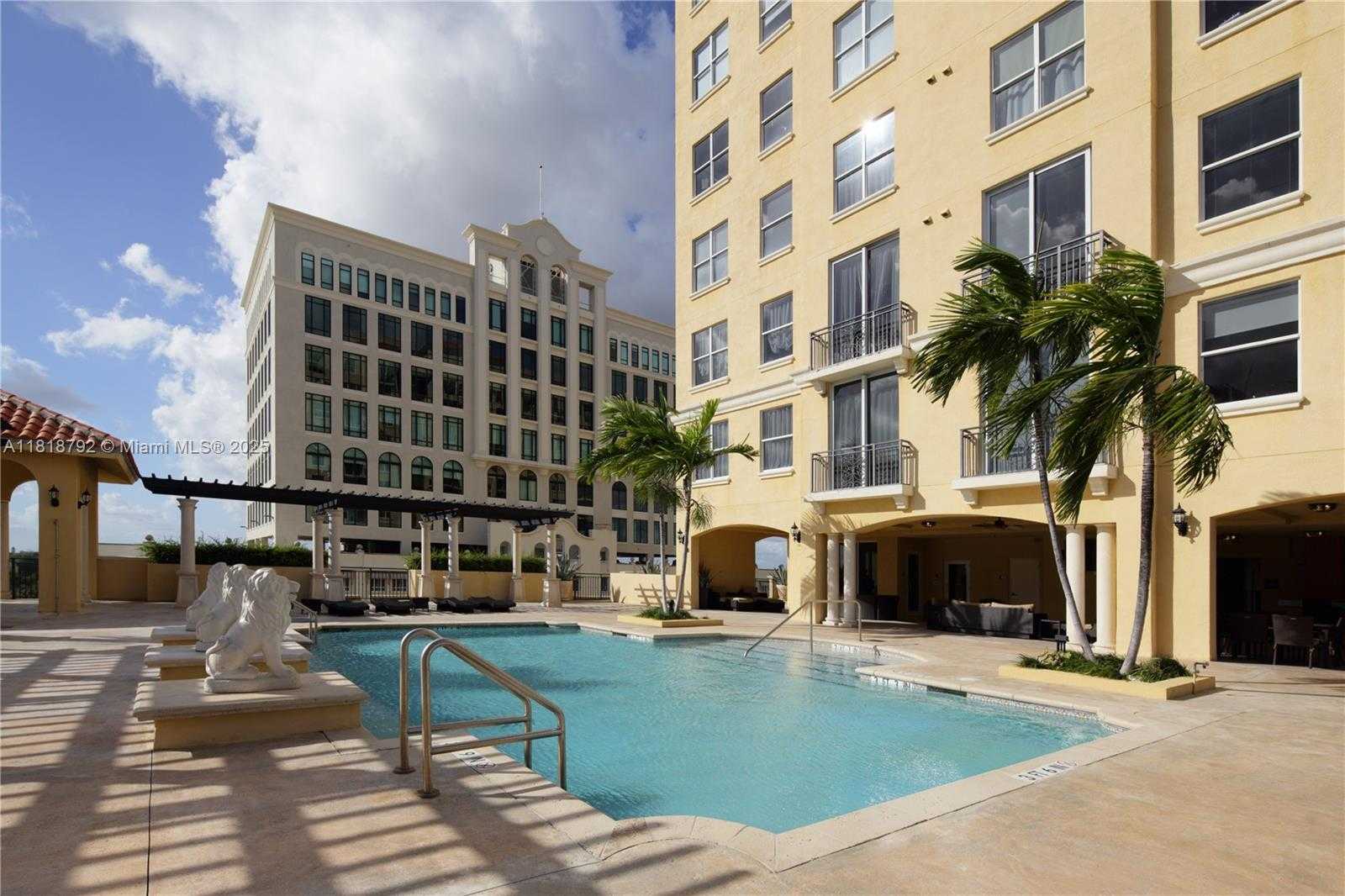 Small Image of 1607 PONCE DE LEON BLVD #7E, Coral Gables Number 14
