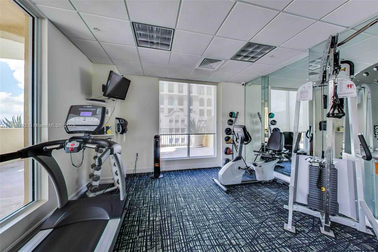 Small Image of 1607 PONCE DE LEON BLVD #7E, Coral Gables Number 8