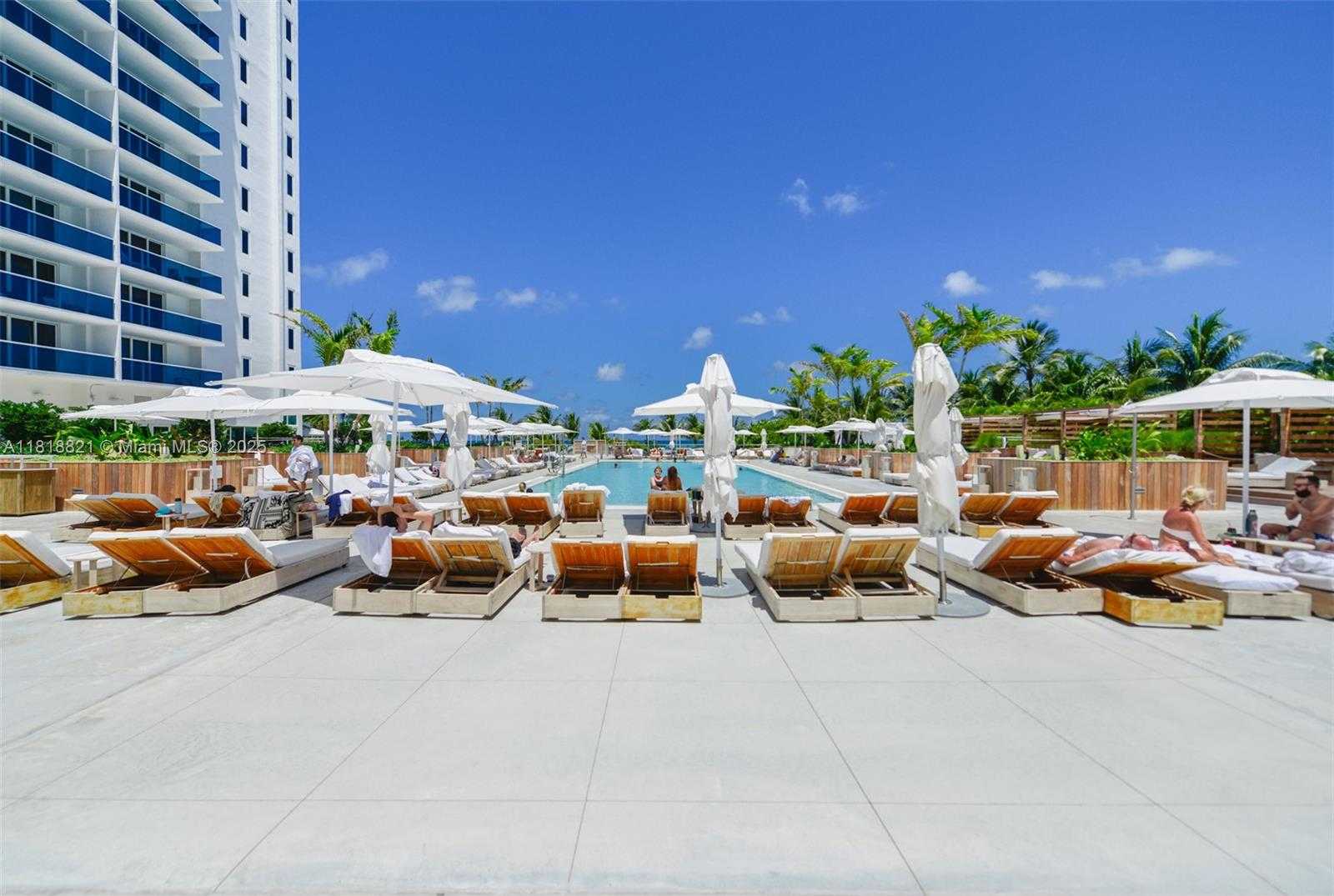 Small Image of 2301 COLLINS AVE #1025, Miami Beach Number 30