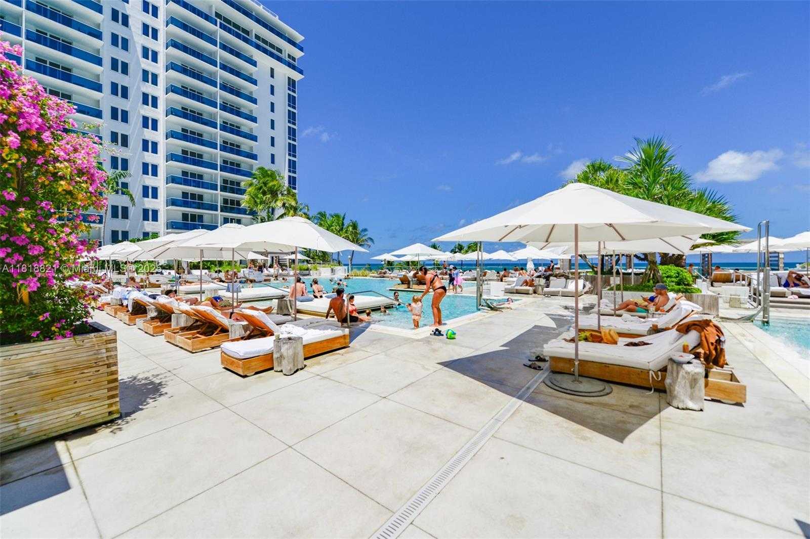 Small Image of 2301 COLLINS AVE #1025, Miami Beach Number 38