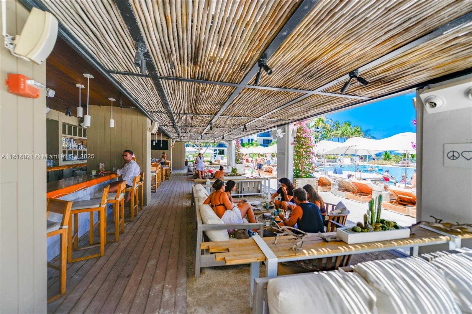 Small Image of 2301 COLLINS AVE #1025, Miami Beach Number 39