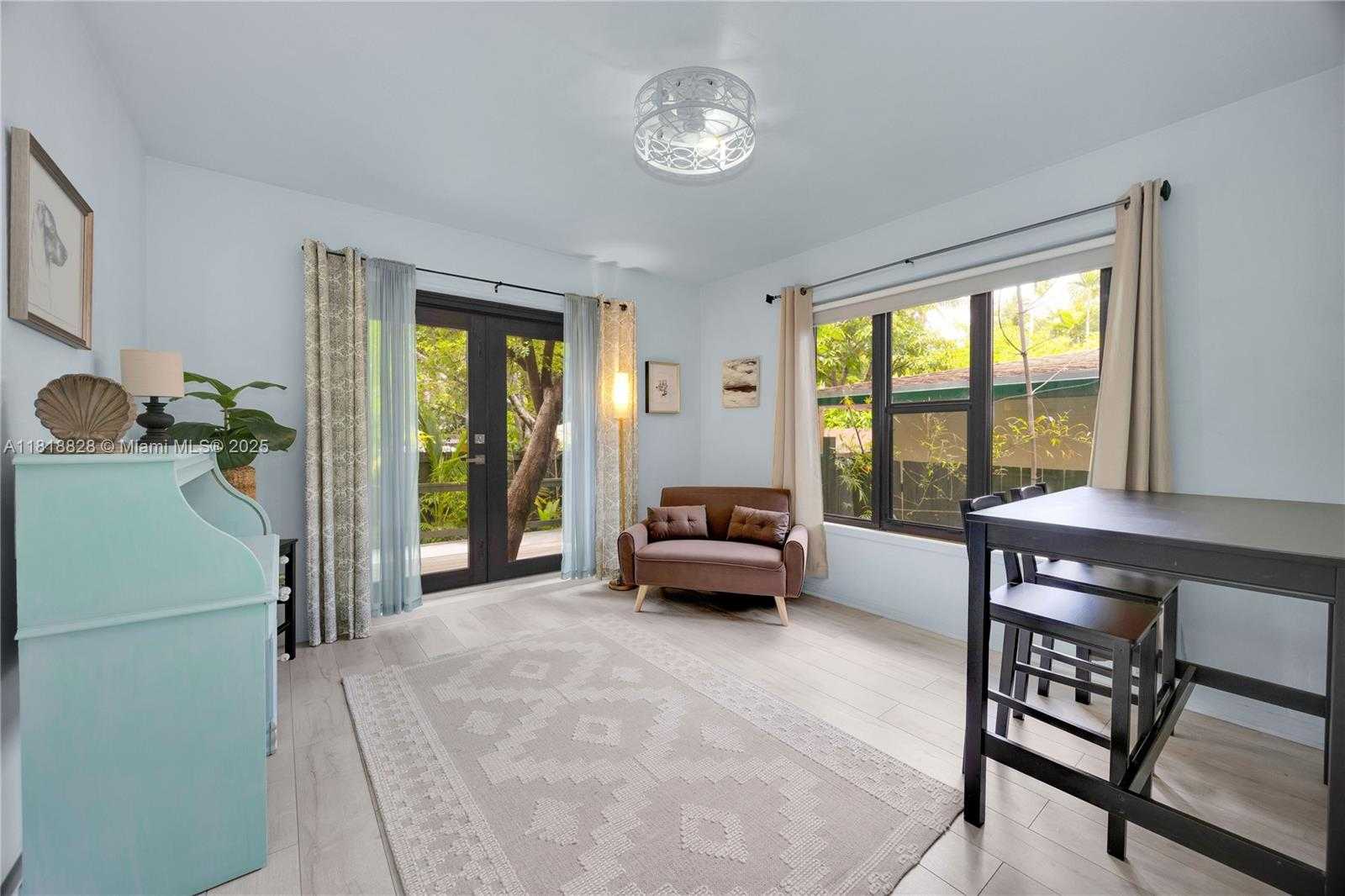 Small Image of 7600 NORTH EAST 7TH AVE, Miami Number 17