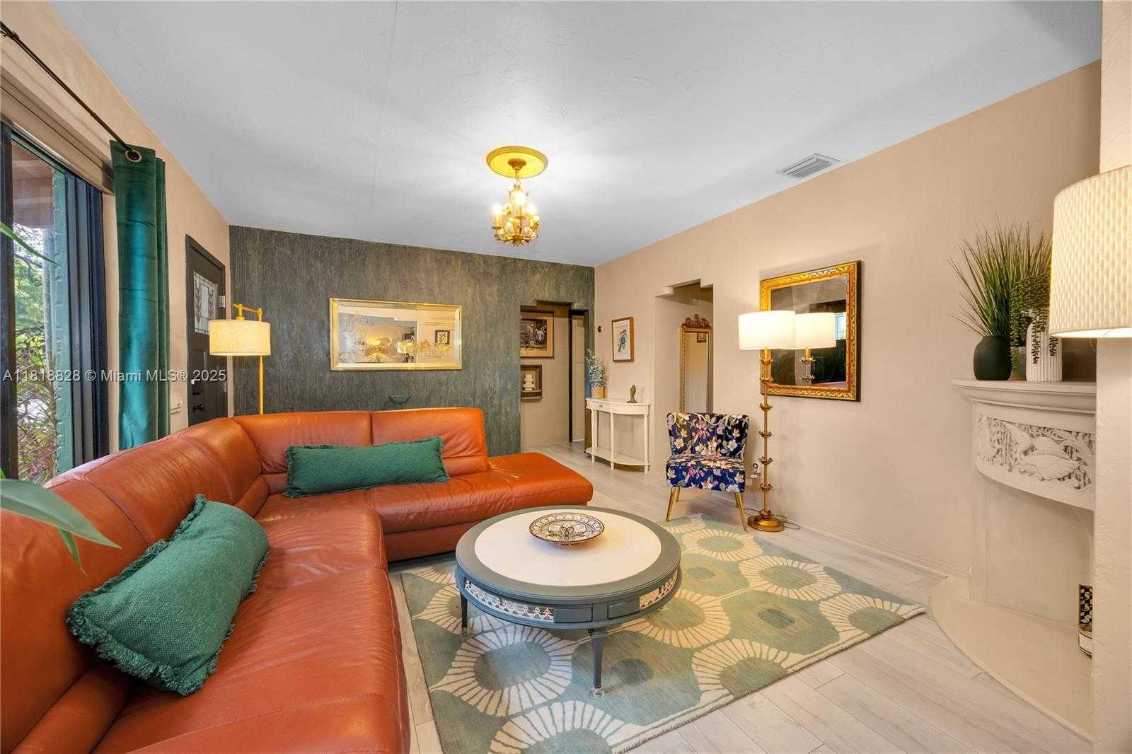 Small Image of 7600 NORTH EAST 7TH AVE, Miami Number 2
