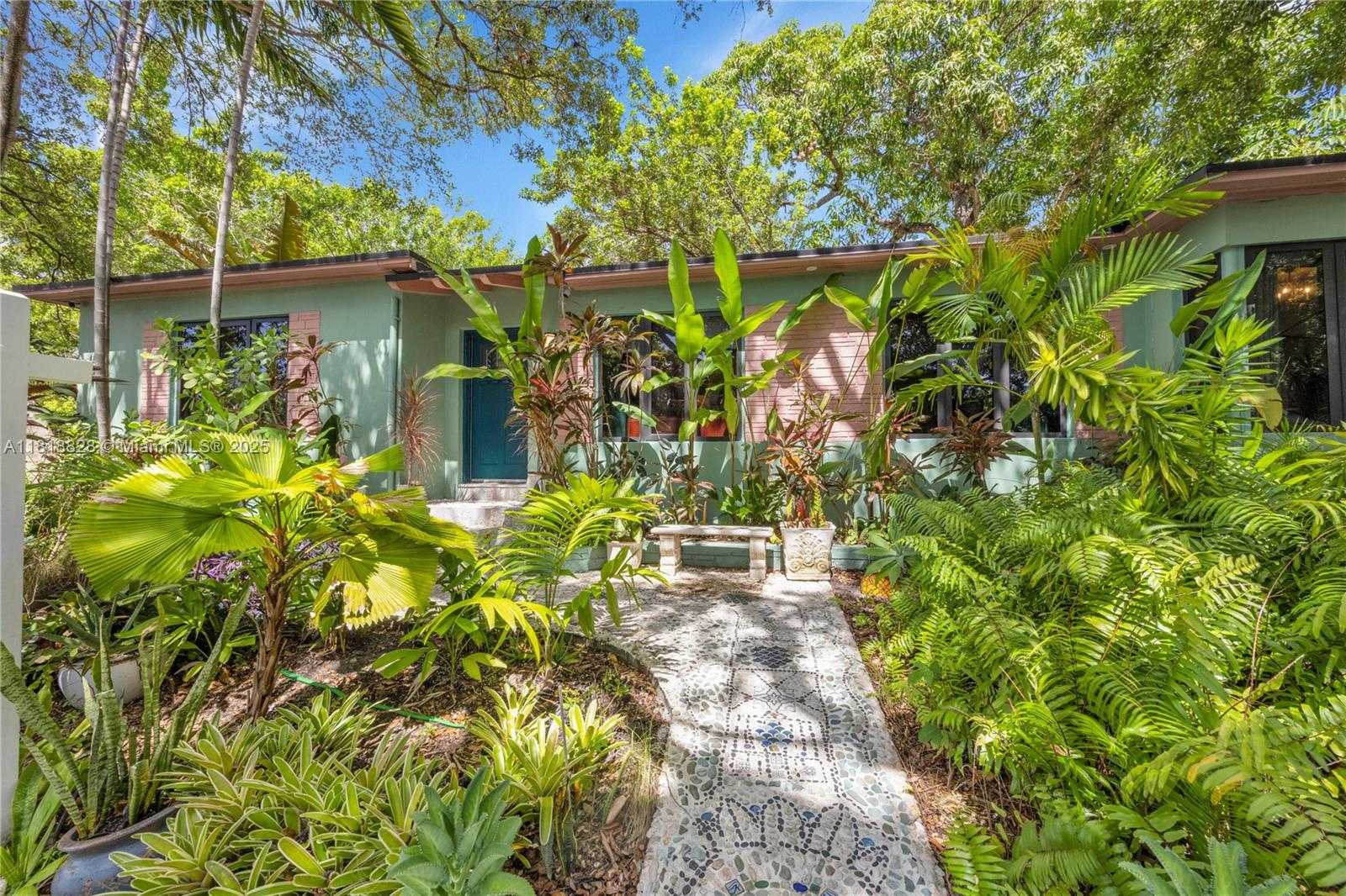 Small Image of 7600 NORTH EAST 7TH AVE, Miami Number 35