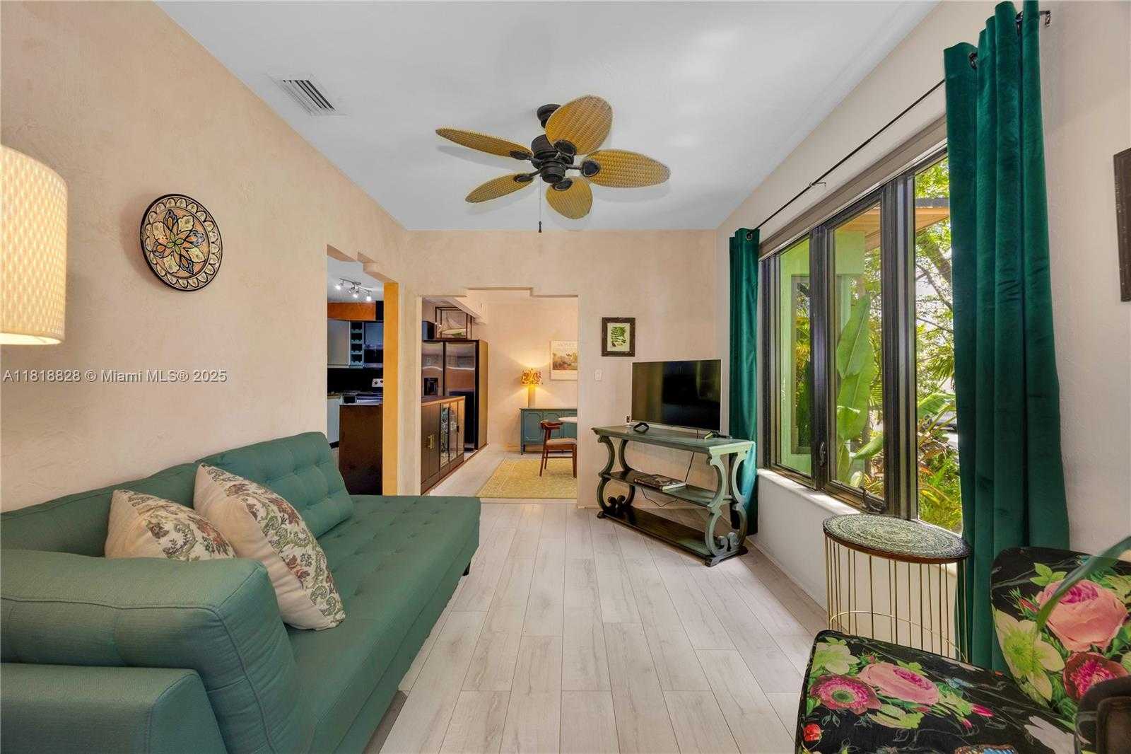Small Image of 7600 NORTH EAST 7TH AVE, Miami Number 7