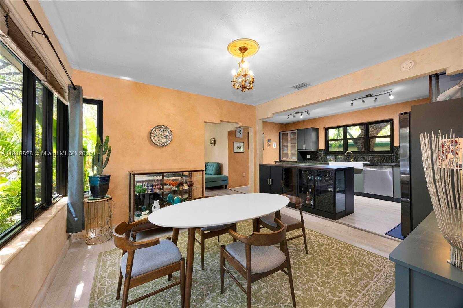 Small Image of 7600 NORTH EAST 7TH AVE, Miami Number 9