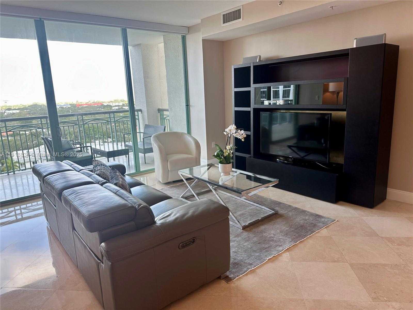 Small Image of 3400 SOUTH WEST 27 AVE #1206, Miami Number 4