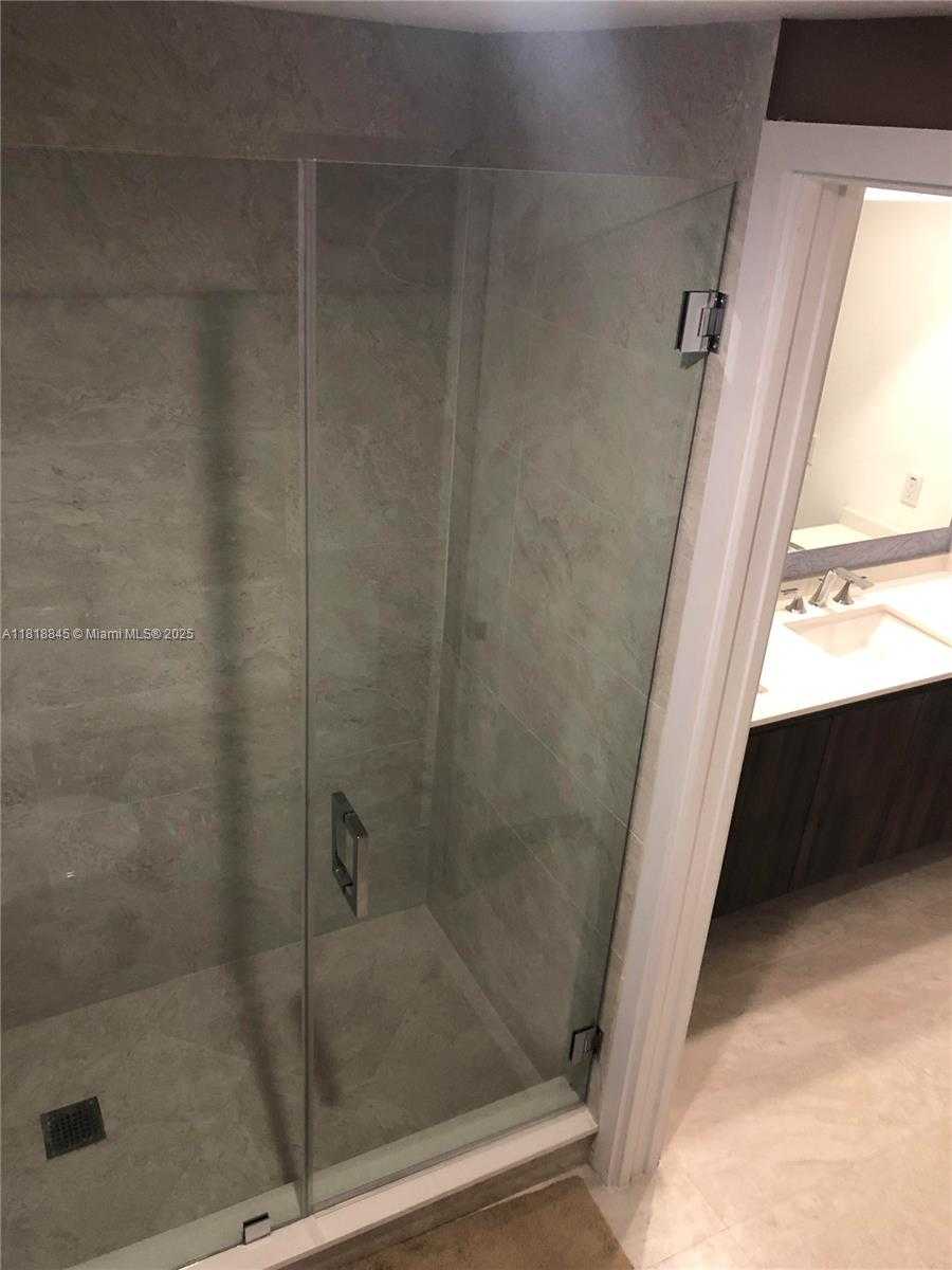 Small Image of 488 NORTH EAST 18TH ST #2404, Miami Number 17