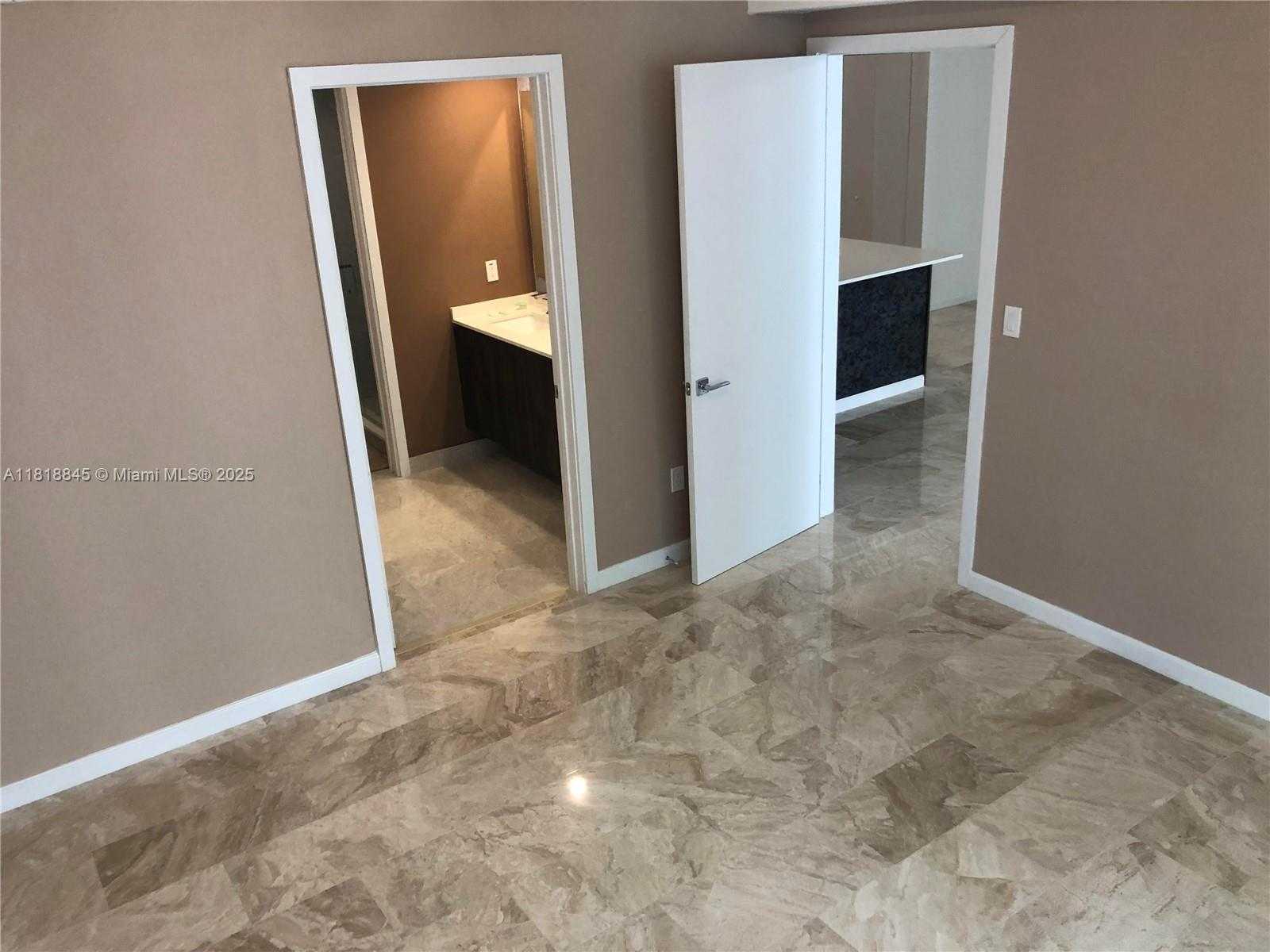 Small Image of 488 NORTH EAST 18TH ST #2404, Miami Number 24