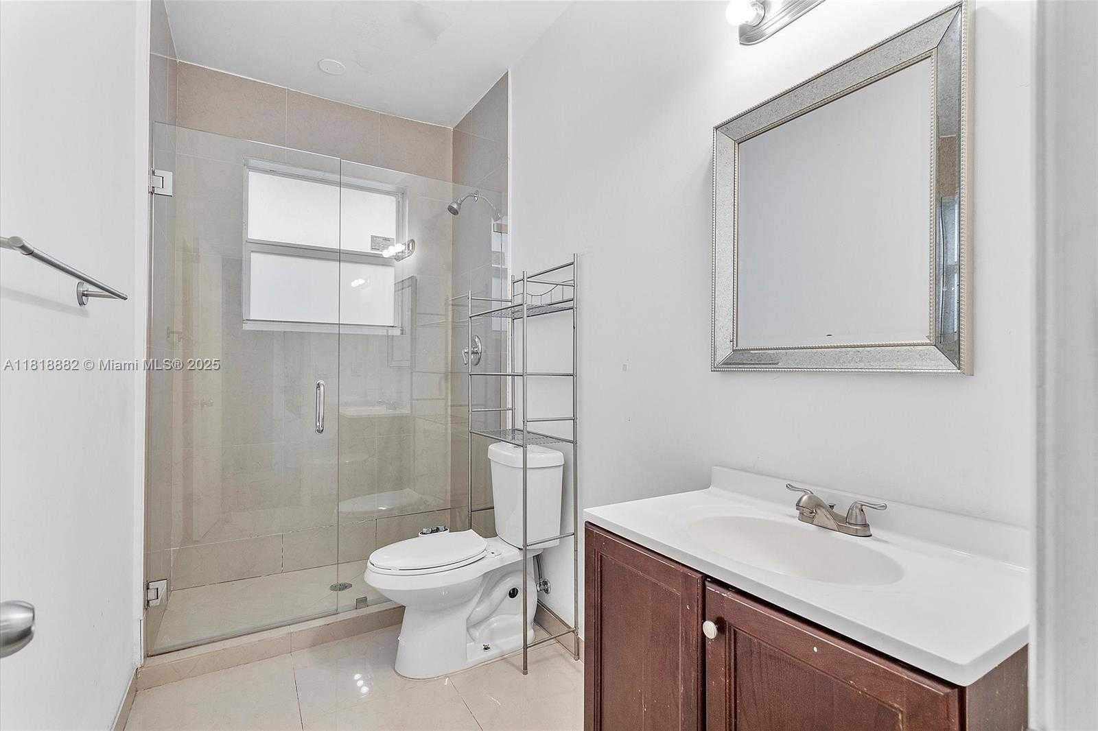 Small Image of 501 90TH ST, Surfside Number 11