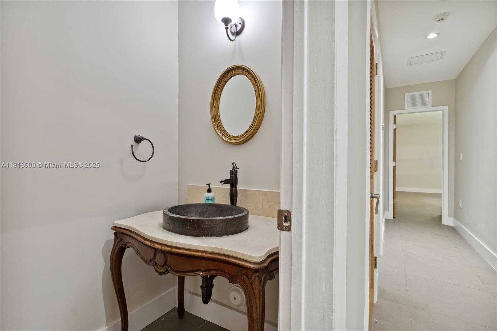 Small Image of 601 TIBIDABO AVE, Coral Gables Number 23