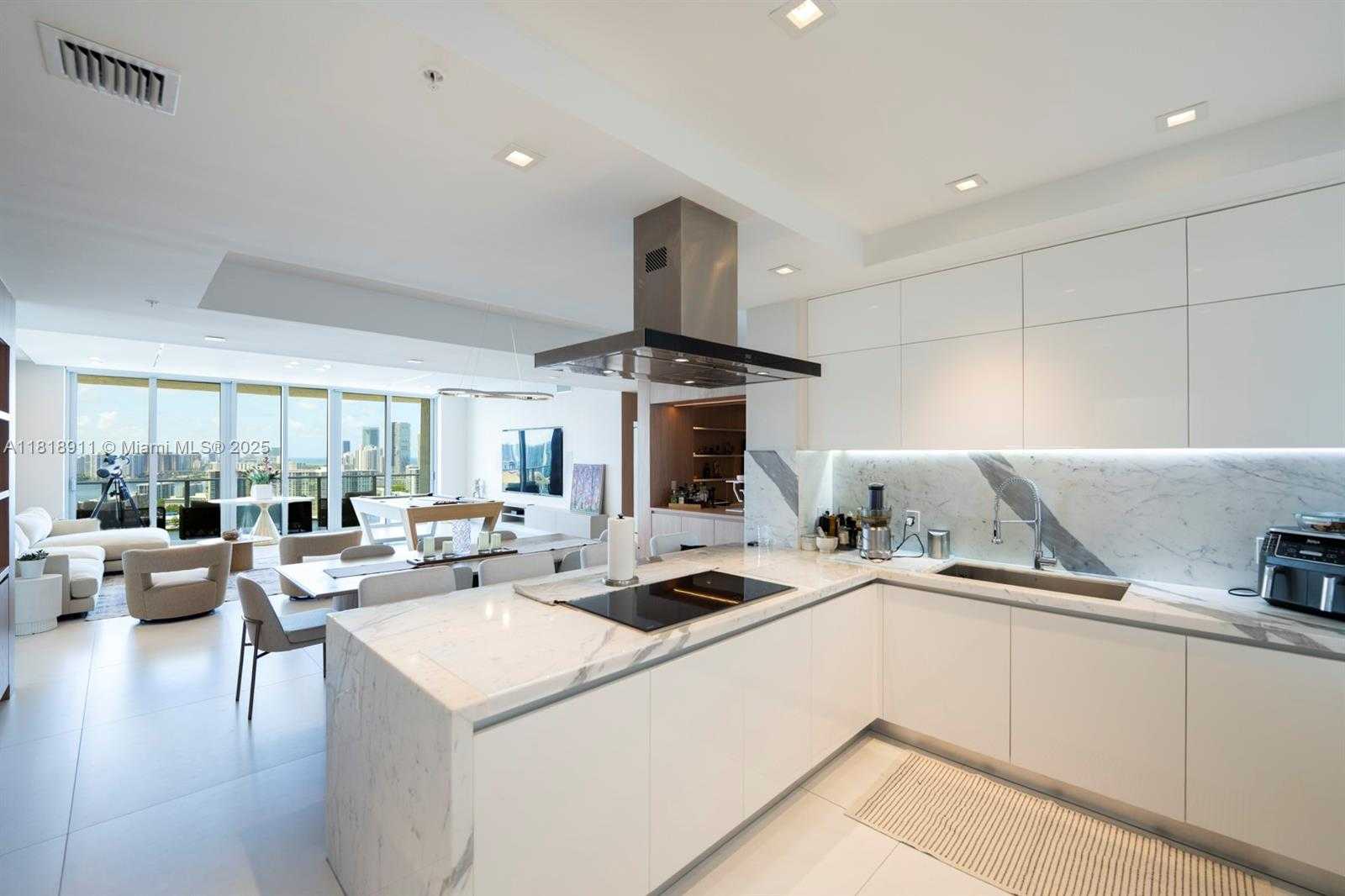 Small Image of 330 SUNNY ISLES BLVD #5-UPH03, Sunny Isles Beach Number 15