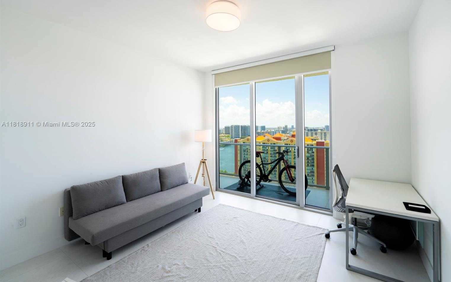 Small Image of 330 SUNNY ISLES BLVD #5-UPH03, Sunny Isles Beach Number 30