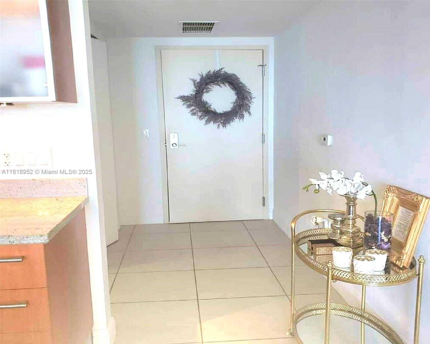 Small Image of 185 SOUTH WEST 7TH ST #3705, Miami Number 5