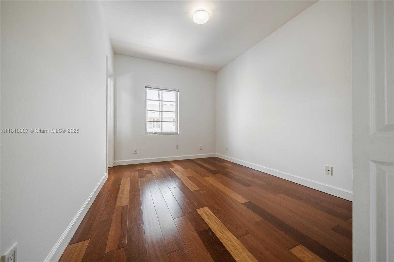 Small Image of 1508 PENNSYLVANIA AVE #9B, Miami Beach Number 5