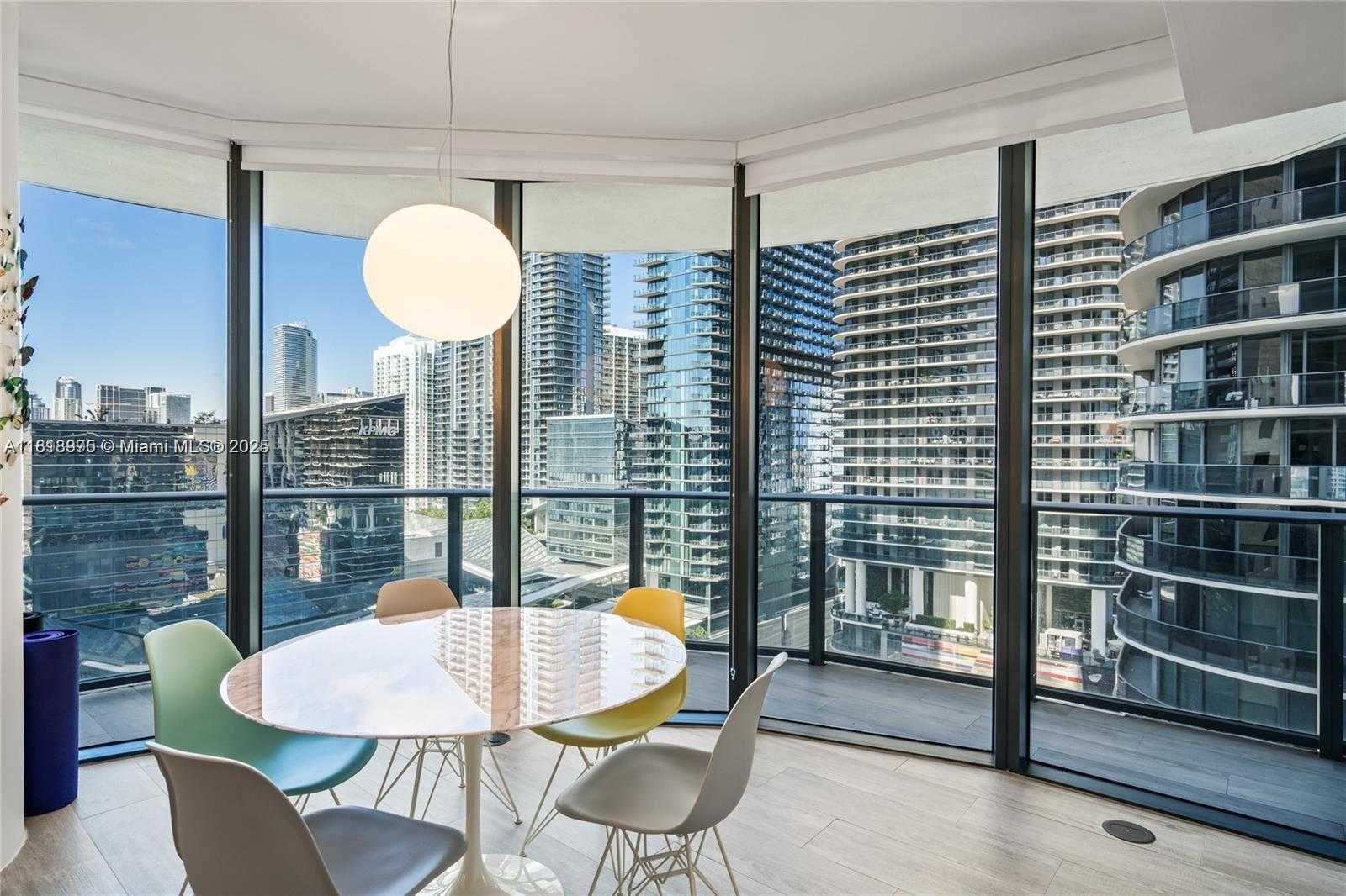 Small Image of 55 SOUTH WEST 9TH ST #1801, Miami Number 12