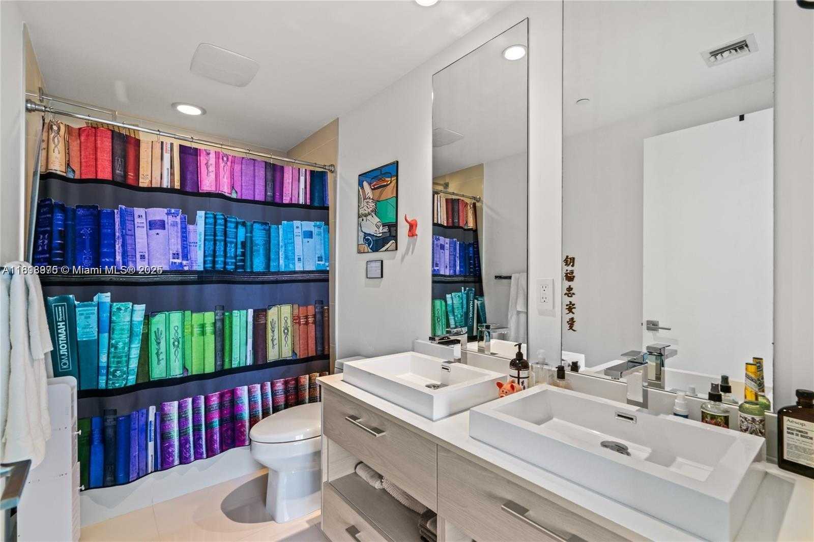 Small Image of 55 SOUTH WEST 9TH ST #1801, Miami Number 21