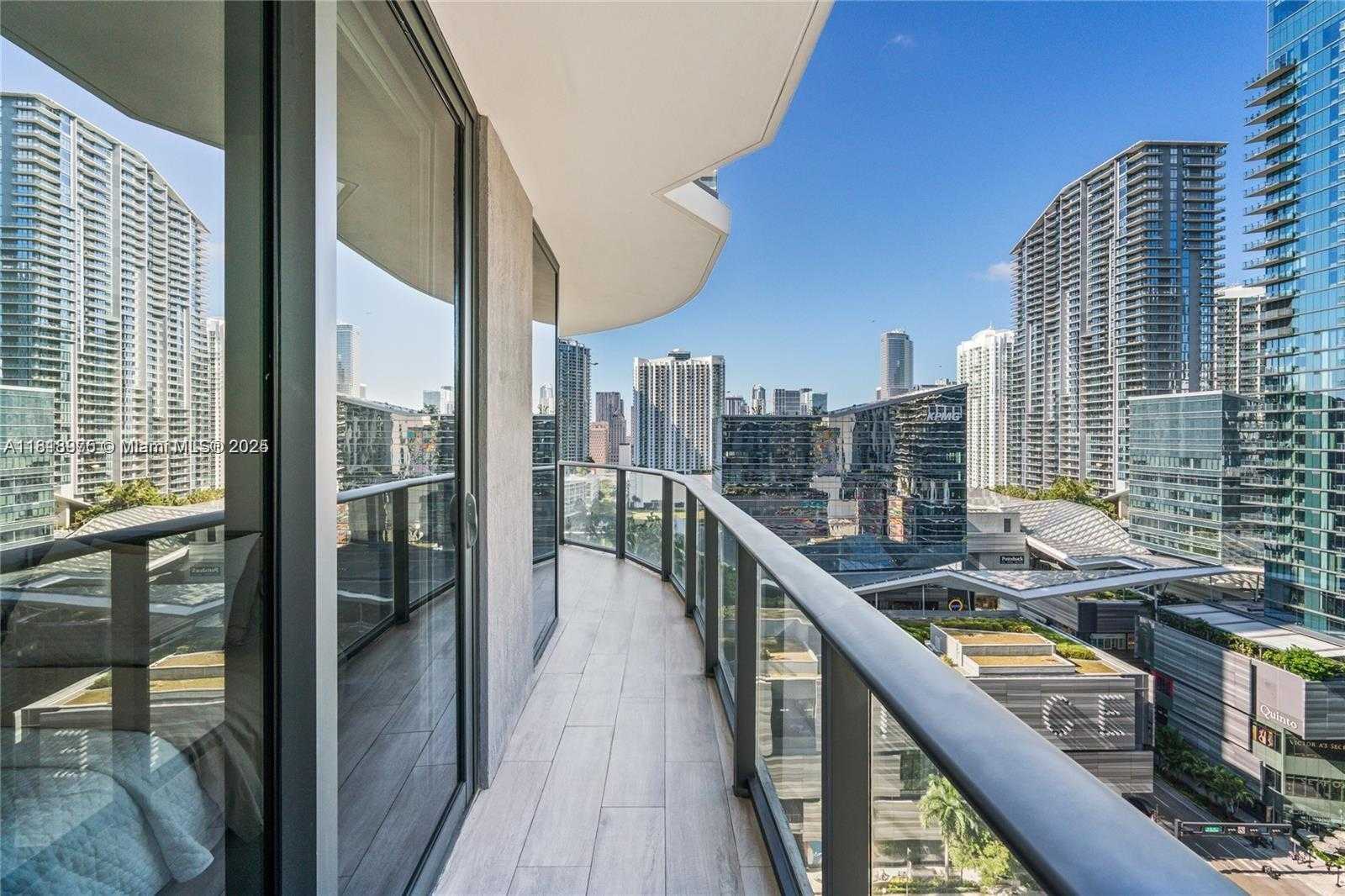 Small Image of 55 SOUTH WEST 9TH ST #1801, Miami Number 30