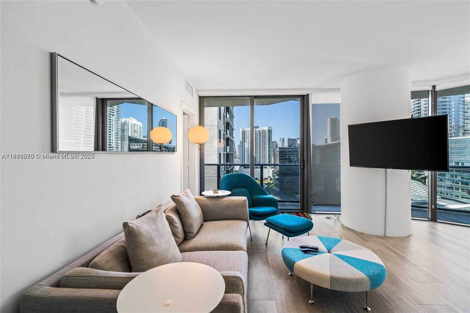Small Image of 55 SOUTH WEST 9TH ST #1801, Miami Number 5