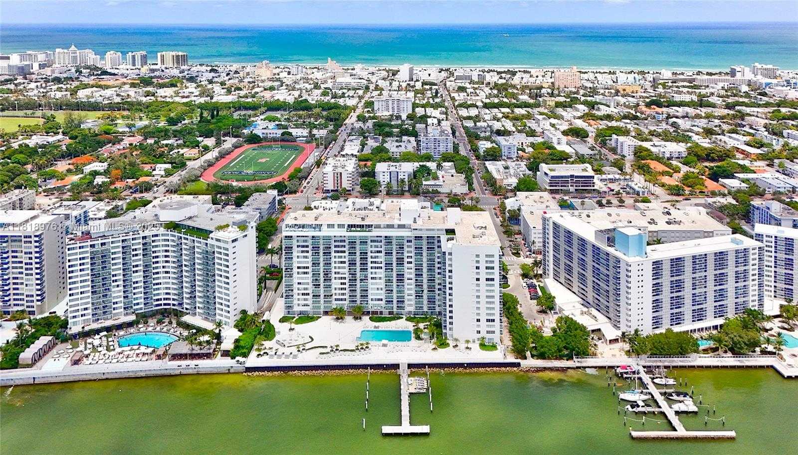 Small Image of 1000 WEST AVE #506, Miami Beach Number 11