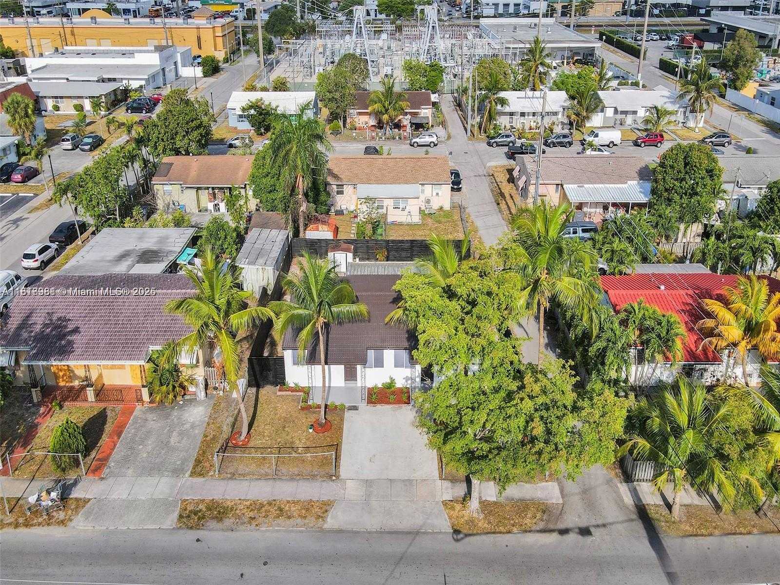 Small Image of 708 NORTH 20TH #1-2, Hollywood Number 9