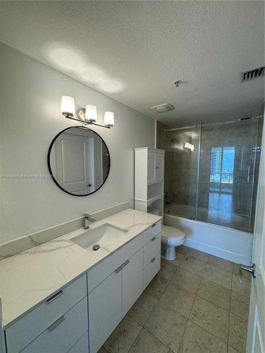 Small Image of 170 SOUTH EAST 14TH ST #2406, Miami Number 12