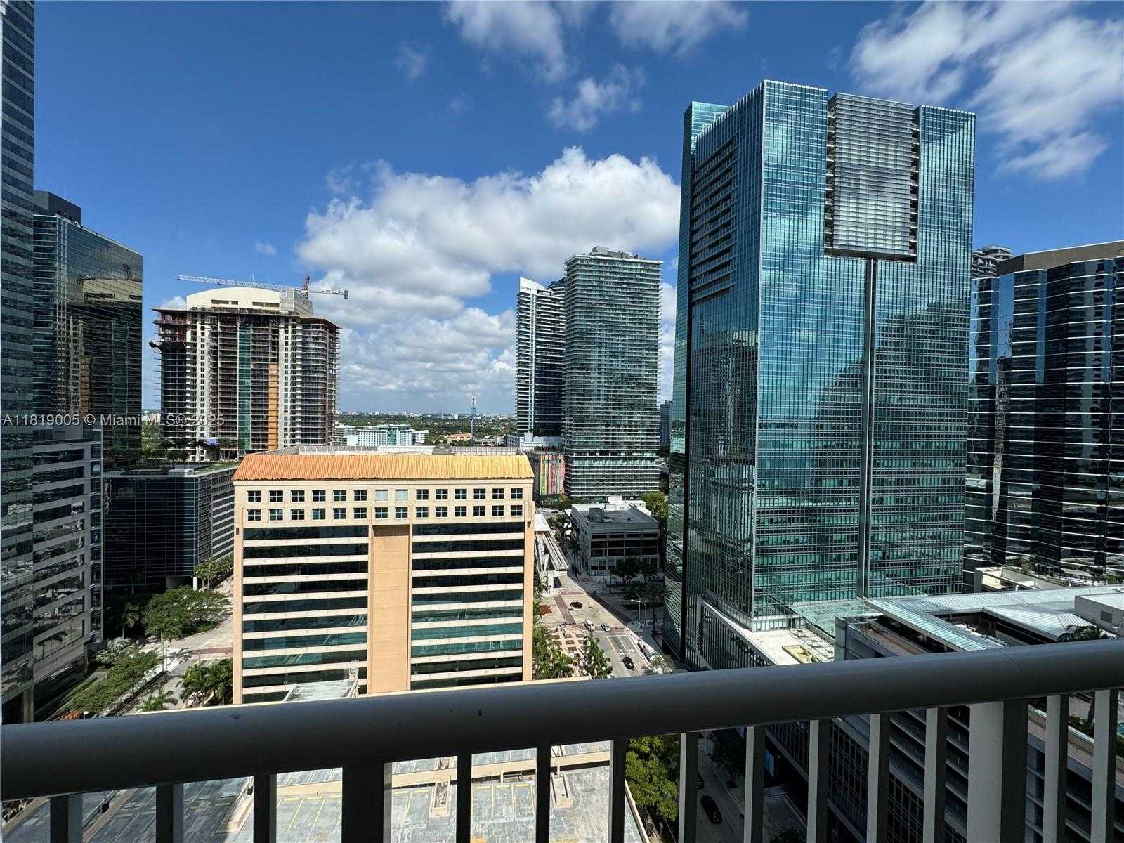 Small Image of 170 SOUTH EAST 14TH ST #2406, Miami Number 17
