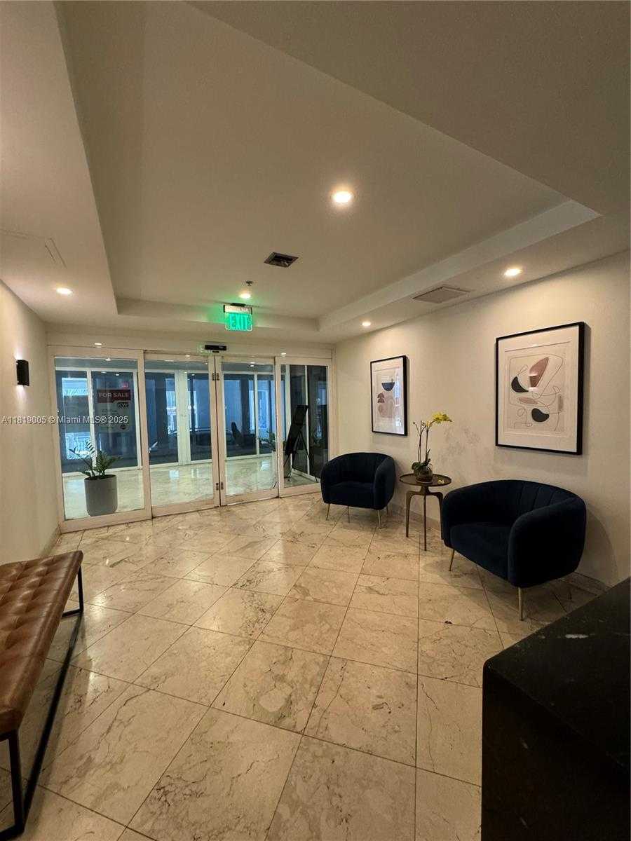 Small Image of 170 SOUTH EAST 14TH ST #2406, Miami Number 20