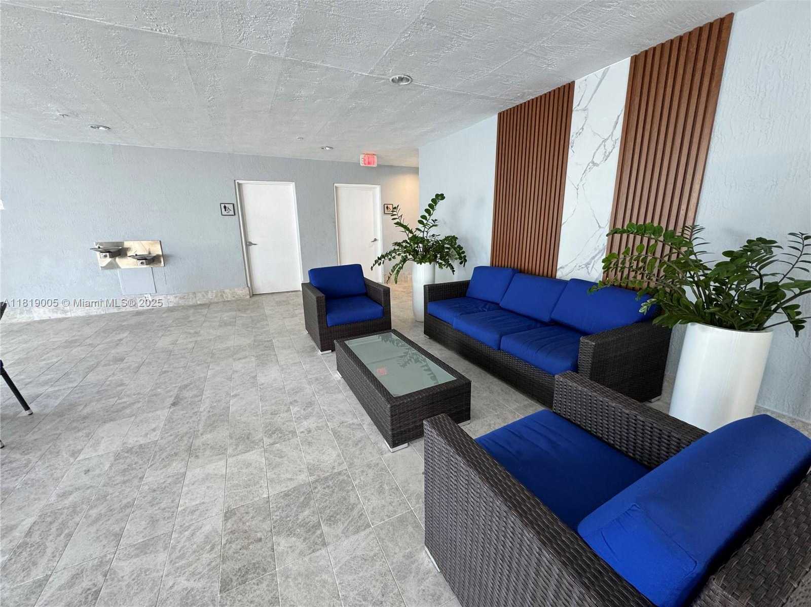 Small Image of 170 SOUTH EAST 14TH ST #2406, Miami Number 22
