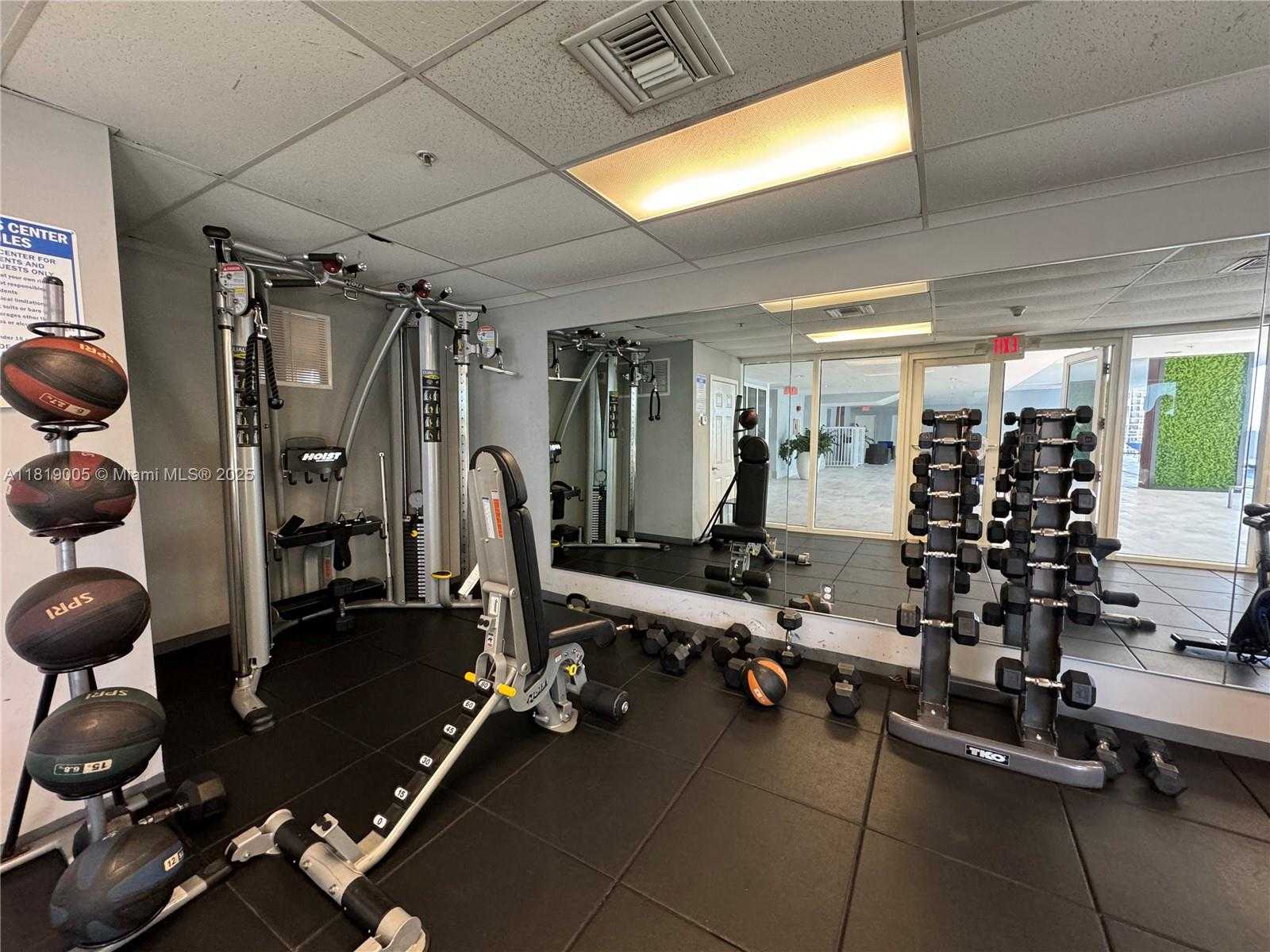 Small Image of 170 SOUTH EAST 14TH ST #2406, Miami Number 26