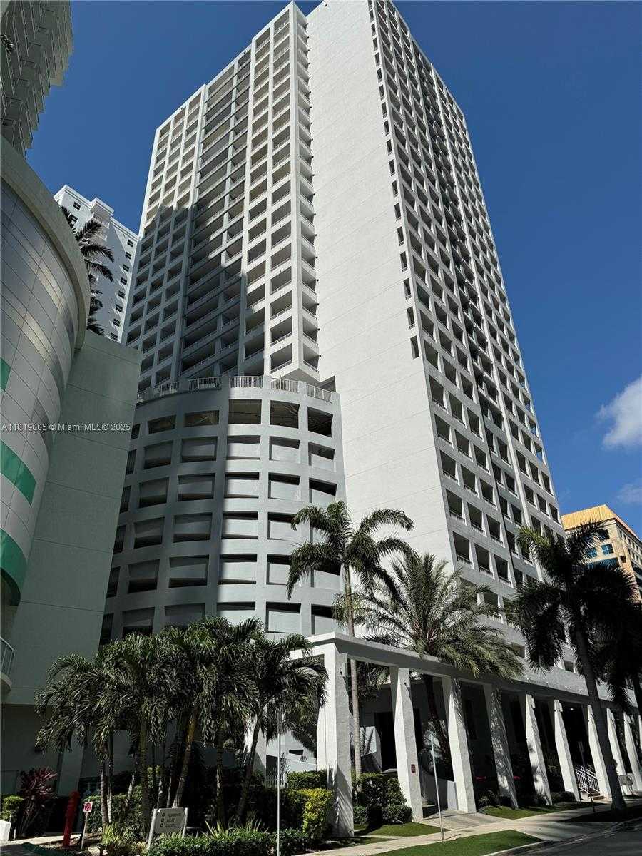 Small Image of 170 SOUTH EAST 14TH ST #2406, Miami Number 31