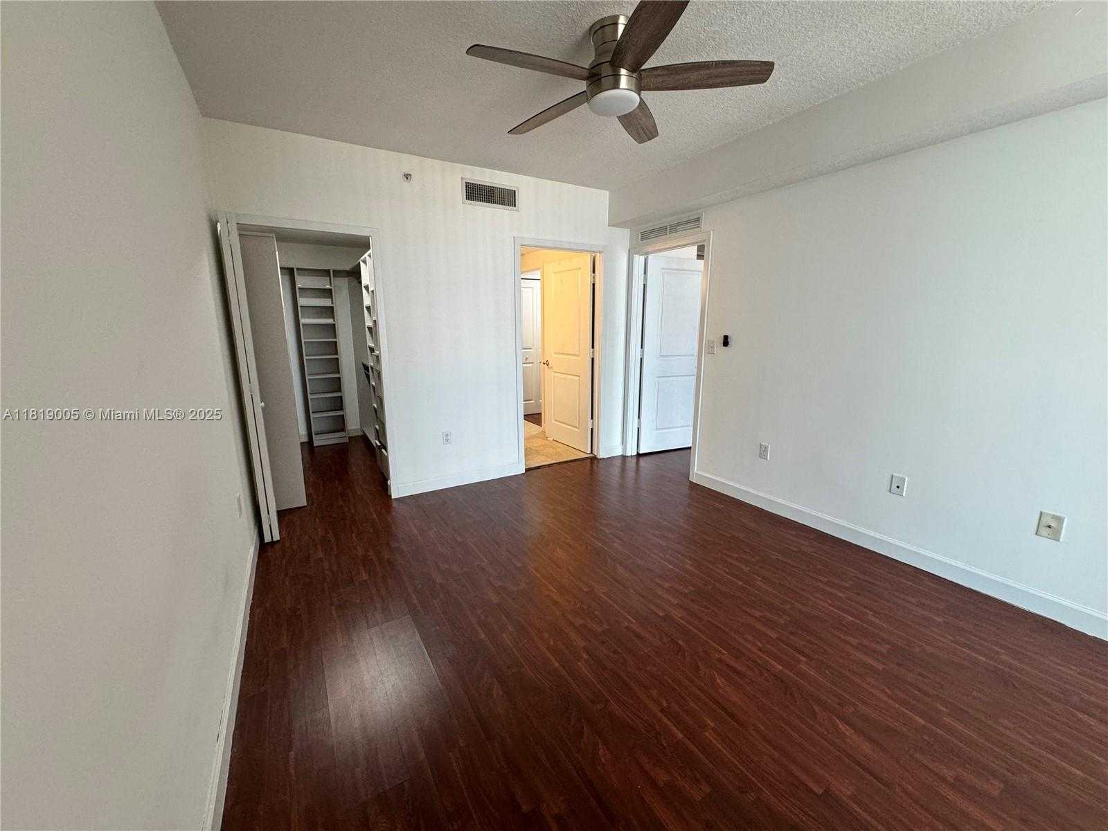Small Image of 170 SOUTH EAST 14TH ST #2406, Miami Number 7