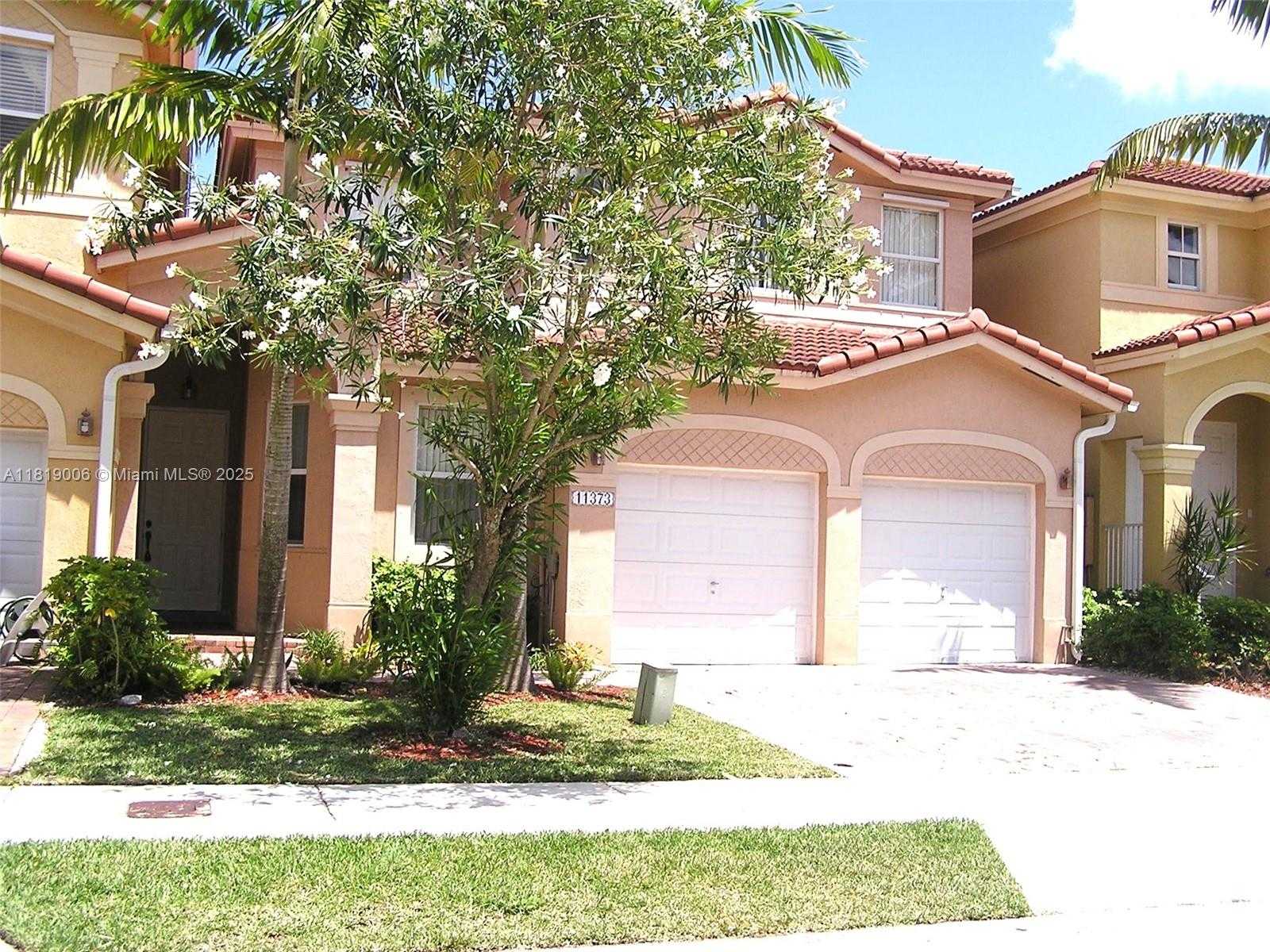 Small Image of 11373 SOUTH WEST 137 PSGE, Miami Number 2