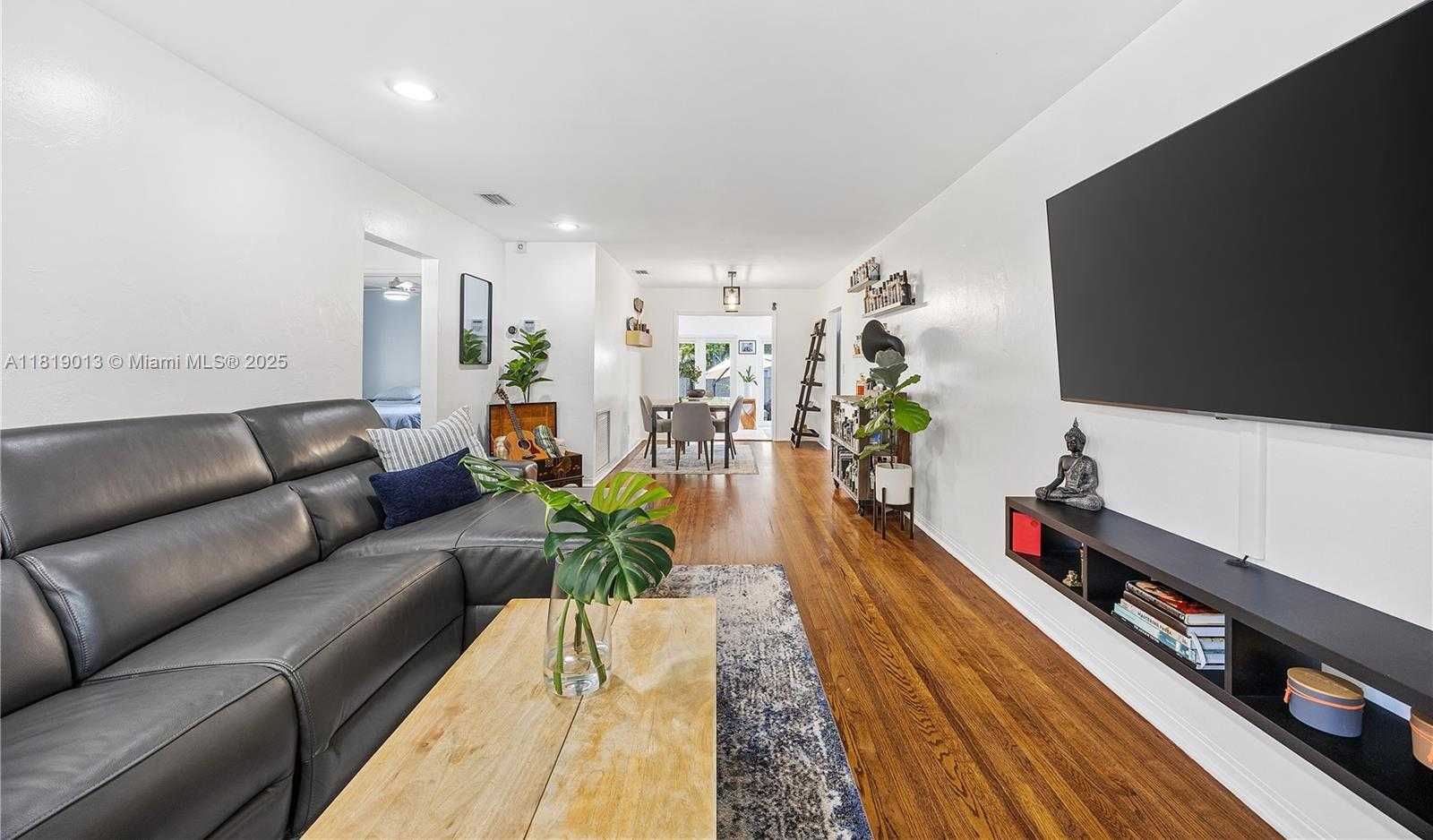 Small Image of 64 NORTH EAST 88TH ST #64, El Portal Number 7