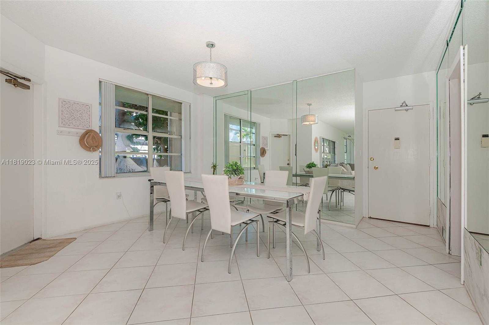 Small Image of 1965 SOUTH OCEAN DR #MR, Hallandale Beach Number 4