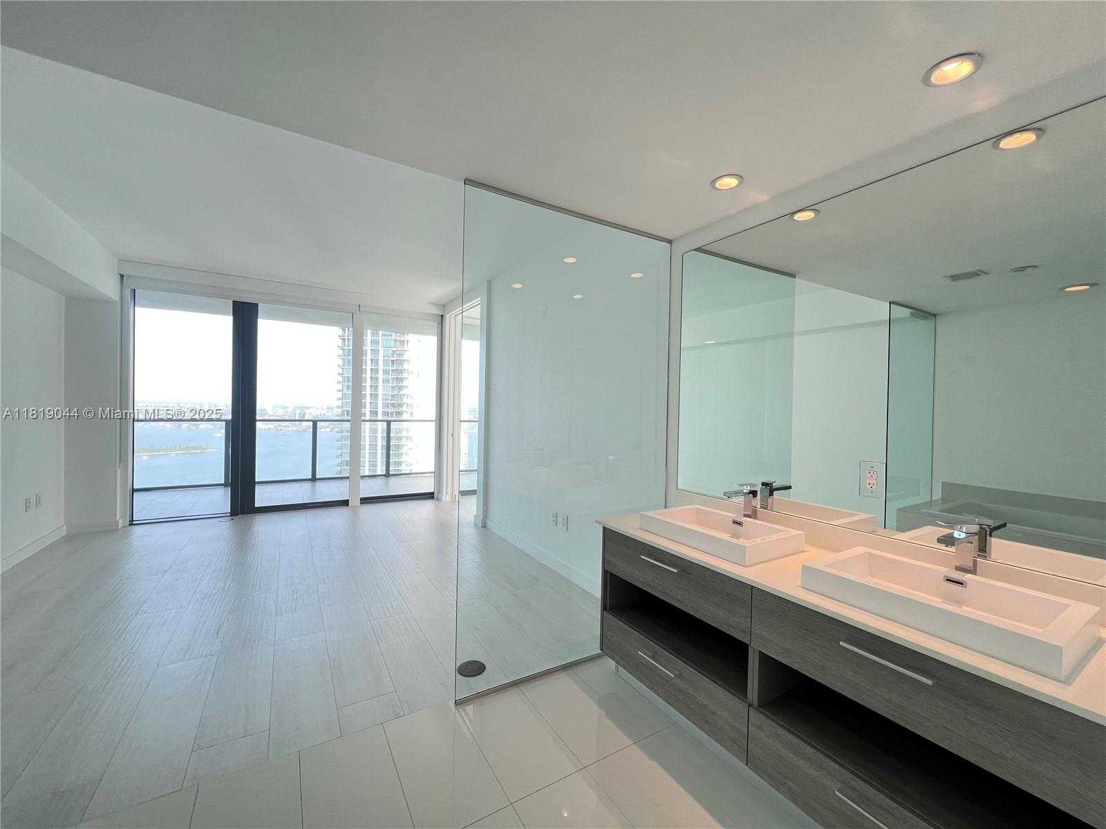 Small Image of 650 NORTH EAST 32ND ST #4301, Miami Number 11