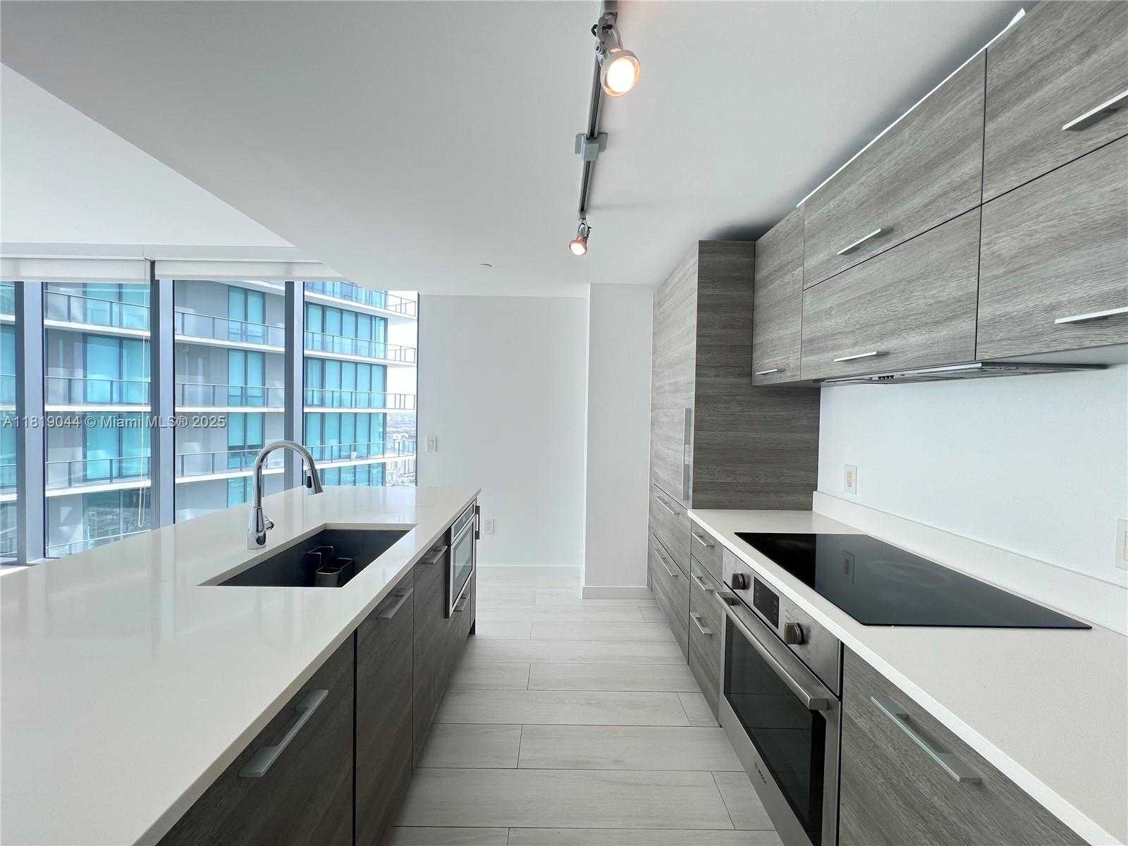 Small Image of 650 NORTH EAST 32ND ST #4301, Miami Number 4