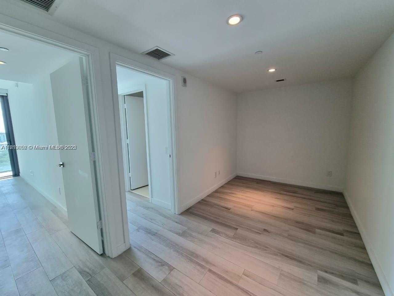 Small Image of 3131 NORTH EAST 7TH AVE #1703, Miami Number 23