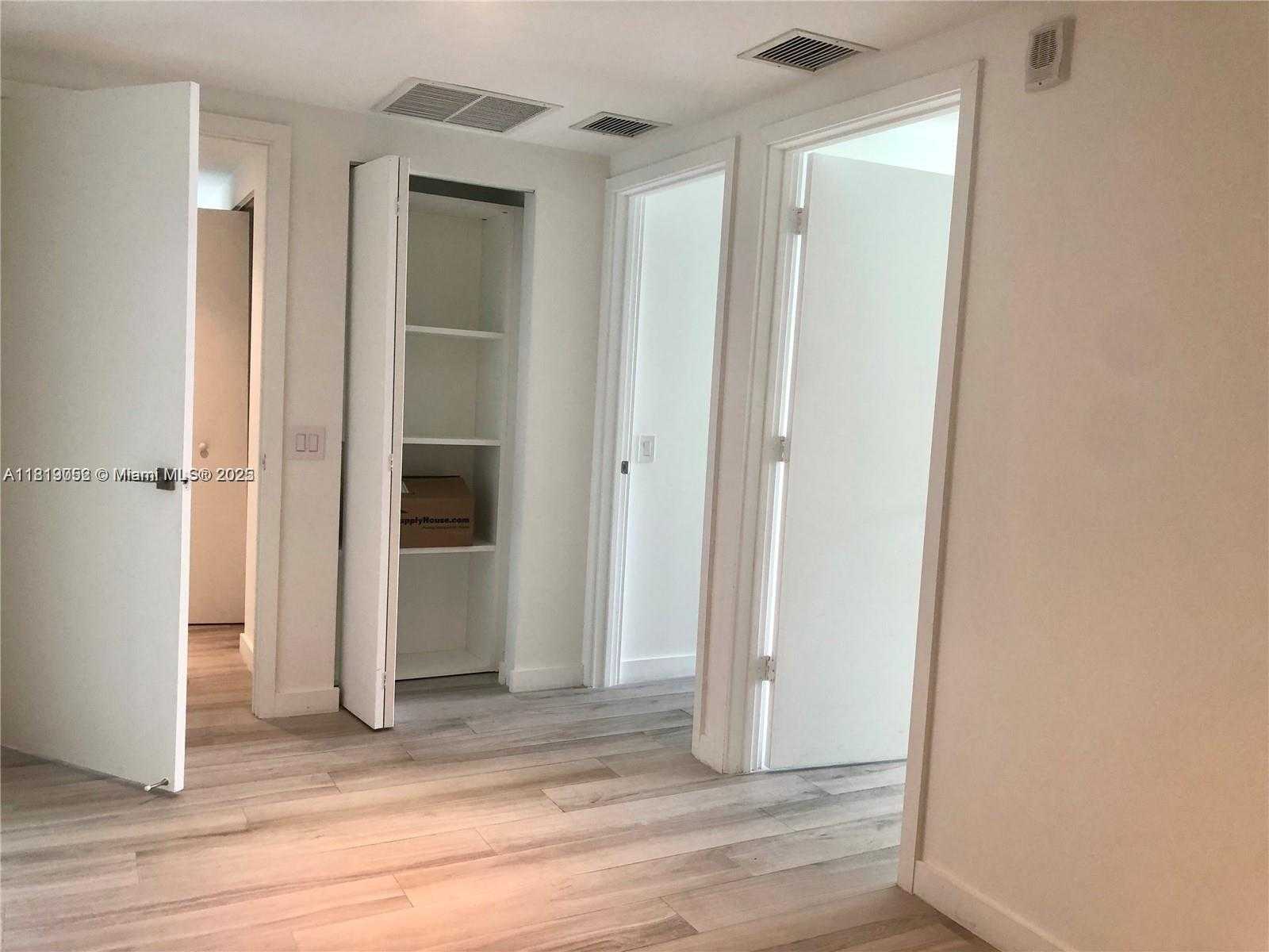Small Image of 3131 NORTH EAST 7TH AVE #1703, Miami Number 25